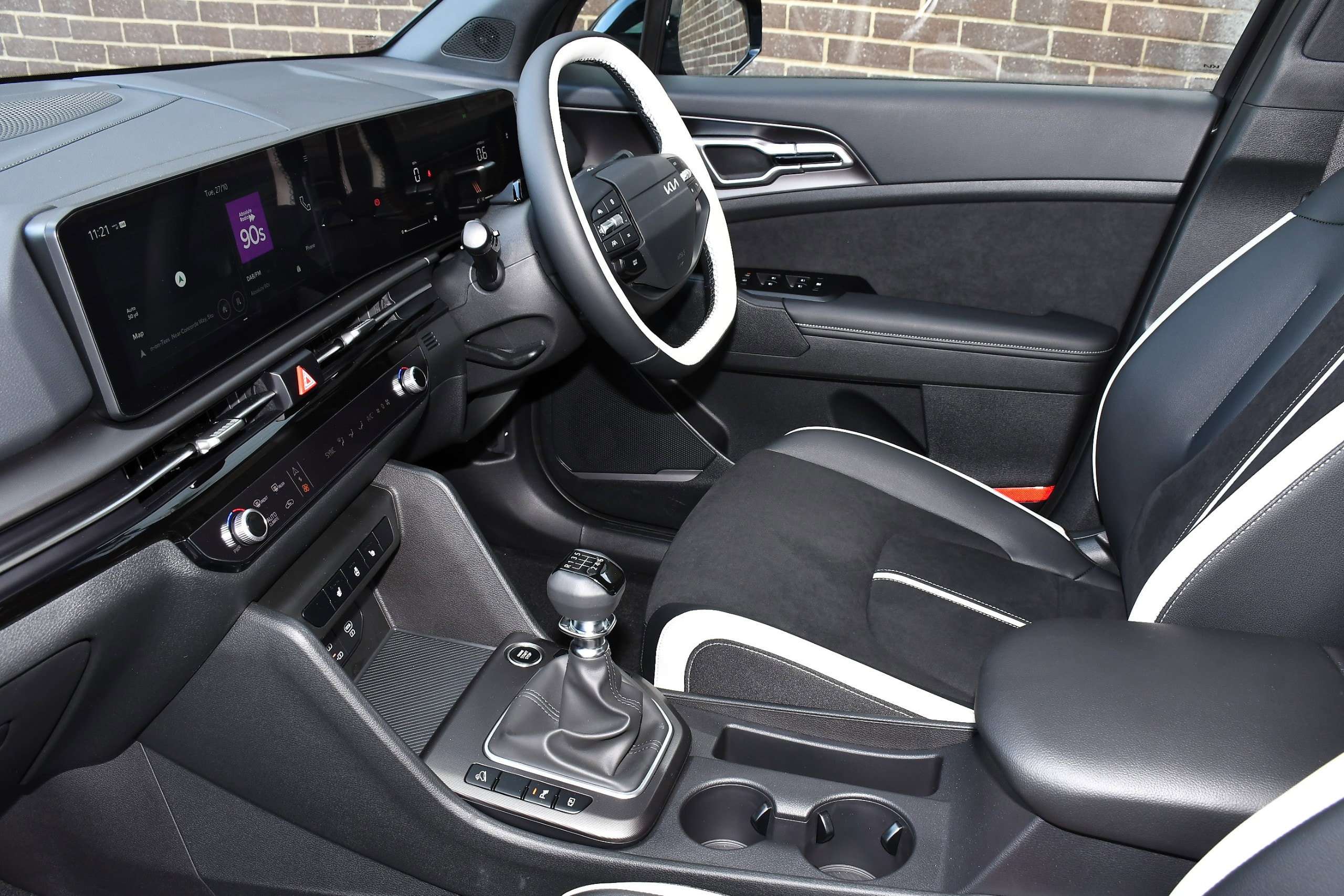 A 2026 KIA SPORTAGE 1.6 T-GDi GT-Line SUV 5dr Petrol Manual Euro 6 (s/s) (147 bhp) A 2026 KIA SPORTAGE 1.6 T-GDi GT-Line SUV 5dr Petrol Manual Euro 6 (s/s) (147 bhp)