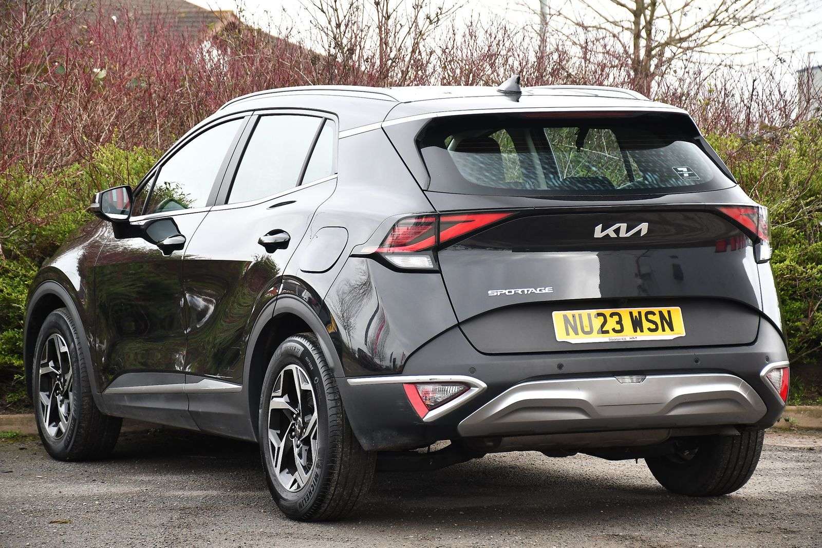 A 2023 KIA SPORTAGE 1.6 T-GDi 2 SUV 5dr Petrol Manual Euro 6 (s/s) (148 bhp) A 2023 KIA SPORTAGE 1.6 T-GDi 2 SUV 5dr Petrol Manual Euro 6 (s/s) (148 bhp)