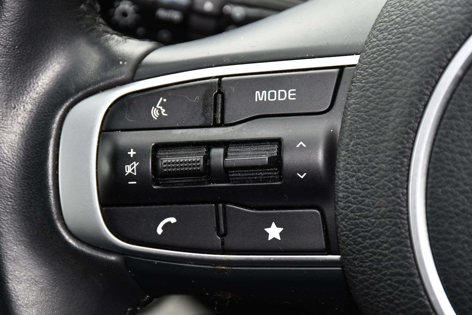 2023 KIA SPORTAGE 2023 KIA SPORTAGE