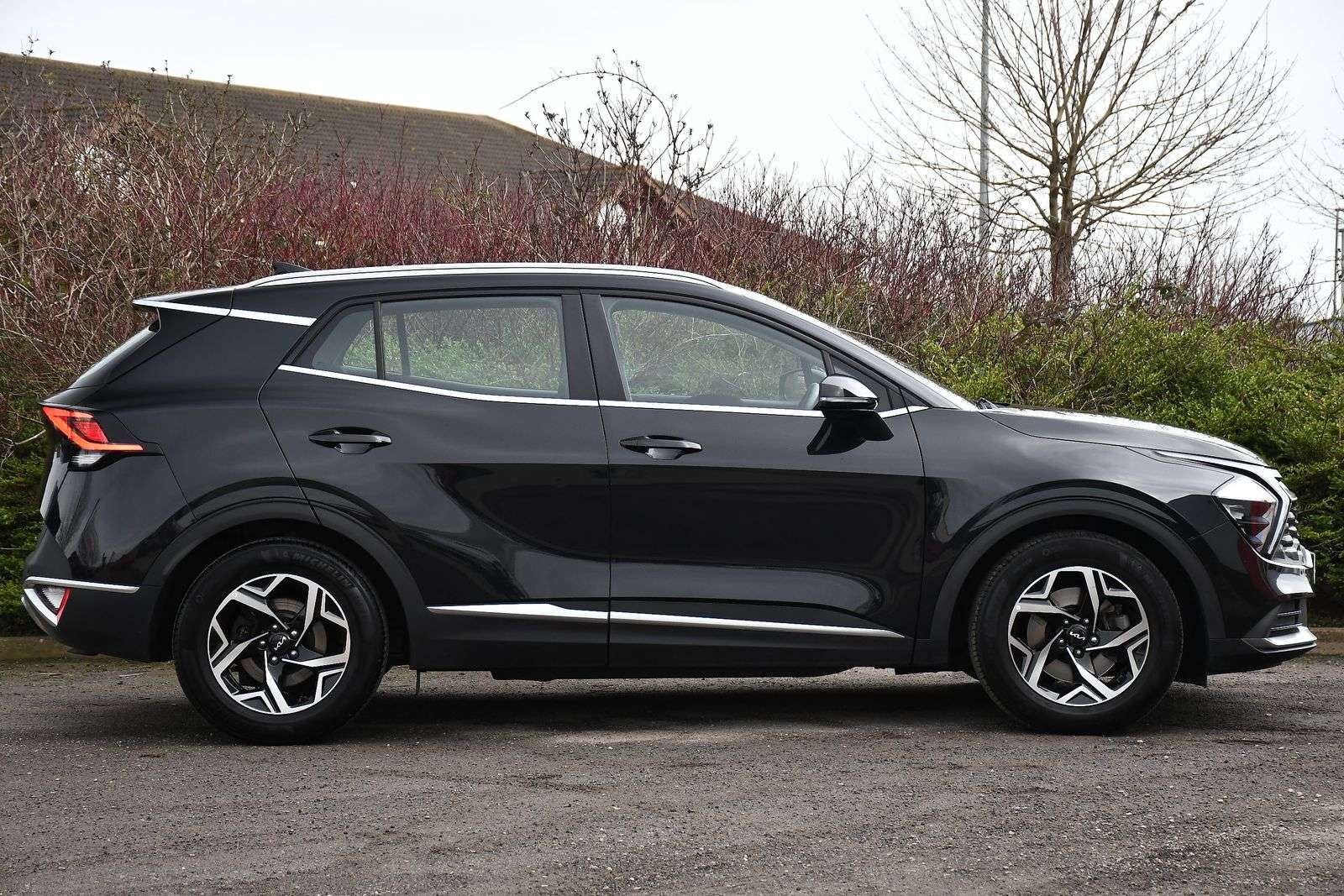 A 2023 KIA SPORTAGE 1.6 T-GDi 2 SUV 5dr Petrol Manual Euro 6 (s/s) (148 bhp) A 2023 KIA SPORTAGE 1.6 T-GDi 2 SUV 5dr Petrol Manual Euro 6 (s/s) (148 bhp)