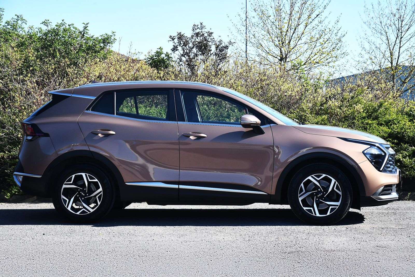 A 2022 KIA SPORTAGE 1.6 T-GDi 2 SUV 5dr Petrol Manual Euro 6 (s/s) (148 bhp) A 2022 KIA SPORTAGE 1.6 T-GDi 2 SUV 5dr Petrol Manual Euro 6 (s/s) (148 bhp)