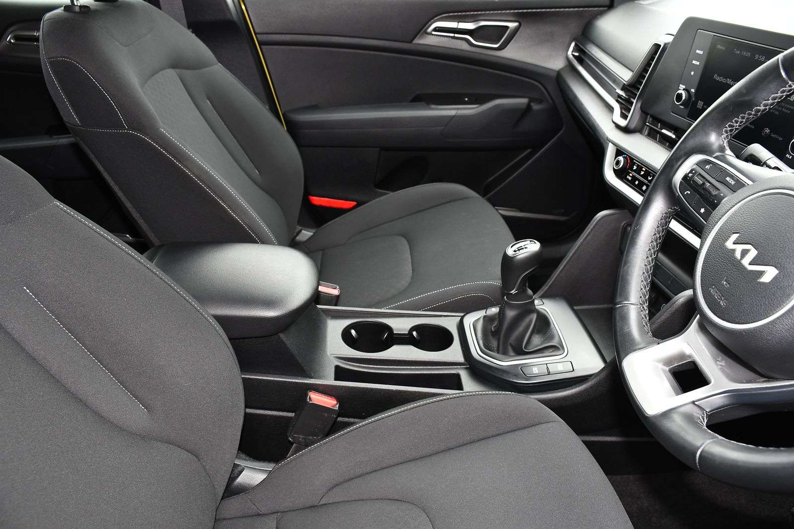 2023 KIA SPORTAGE 2023 KIA SPORTAGE