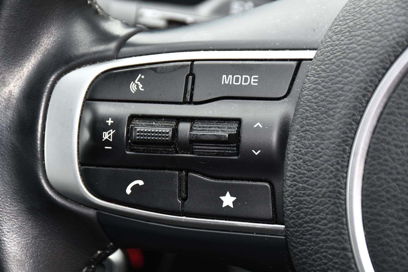 2023 KIA SPORTAGE 2023 KIA SPORTAGE