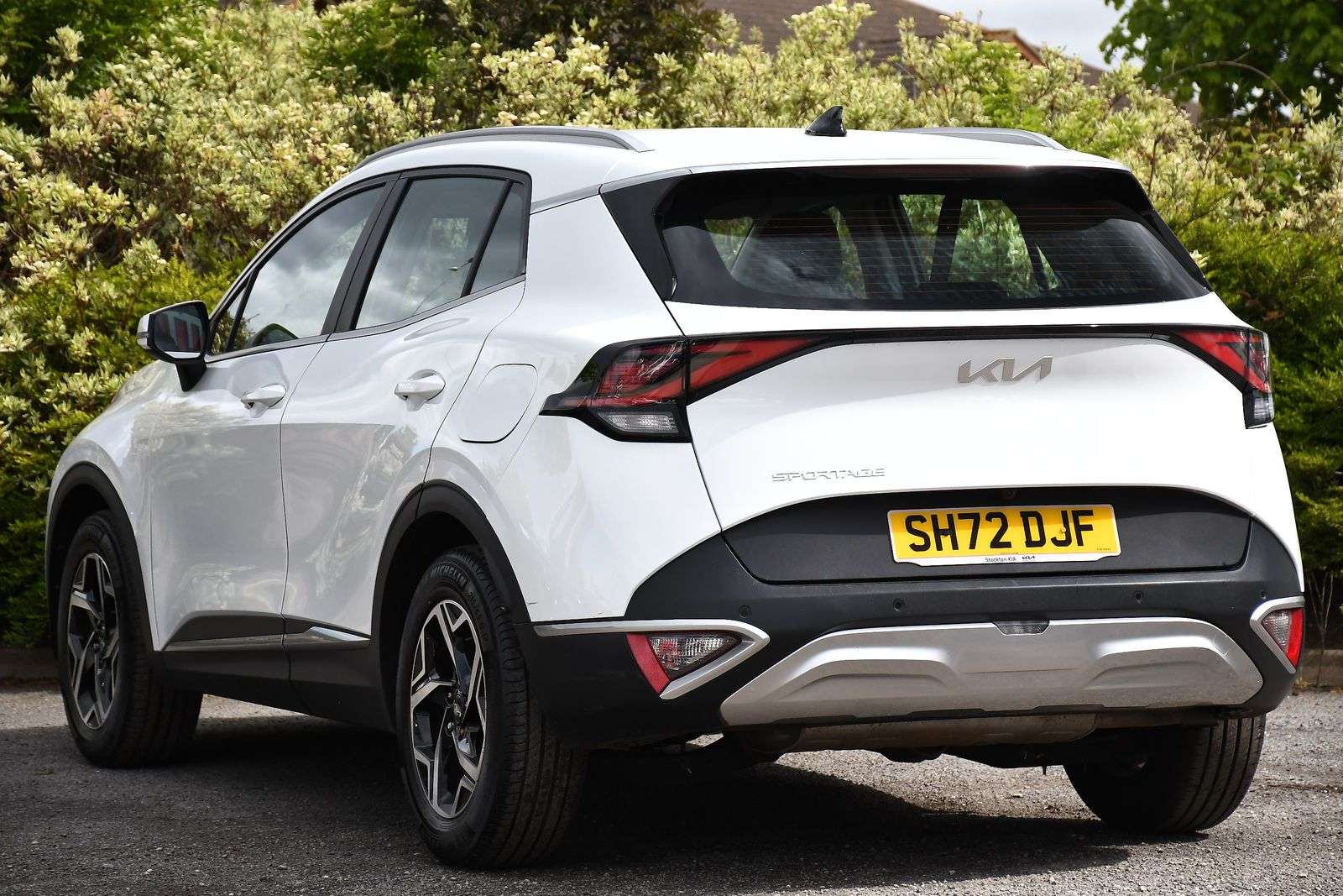 A 2023 KIA SPORTAGE 1.6 T-GDi 2 SUV 5dr Petrol Manual Euro 6 (s/s) (148 bhp) A 2023 KIA SPORTAGE 1.6 T-GDi 2 SUV 5dr Petrol Manual Euro 6 (s/s) (148 bhp)