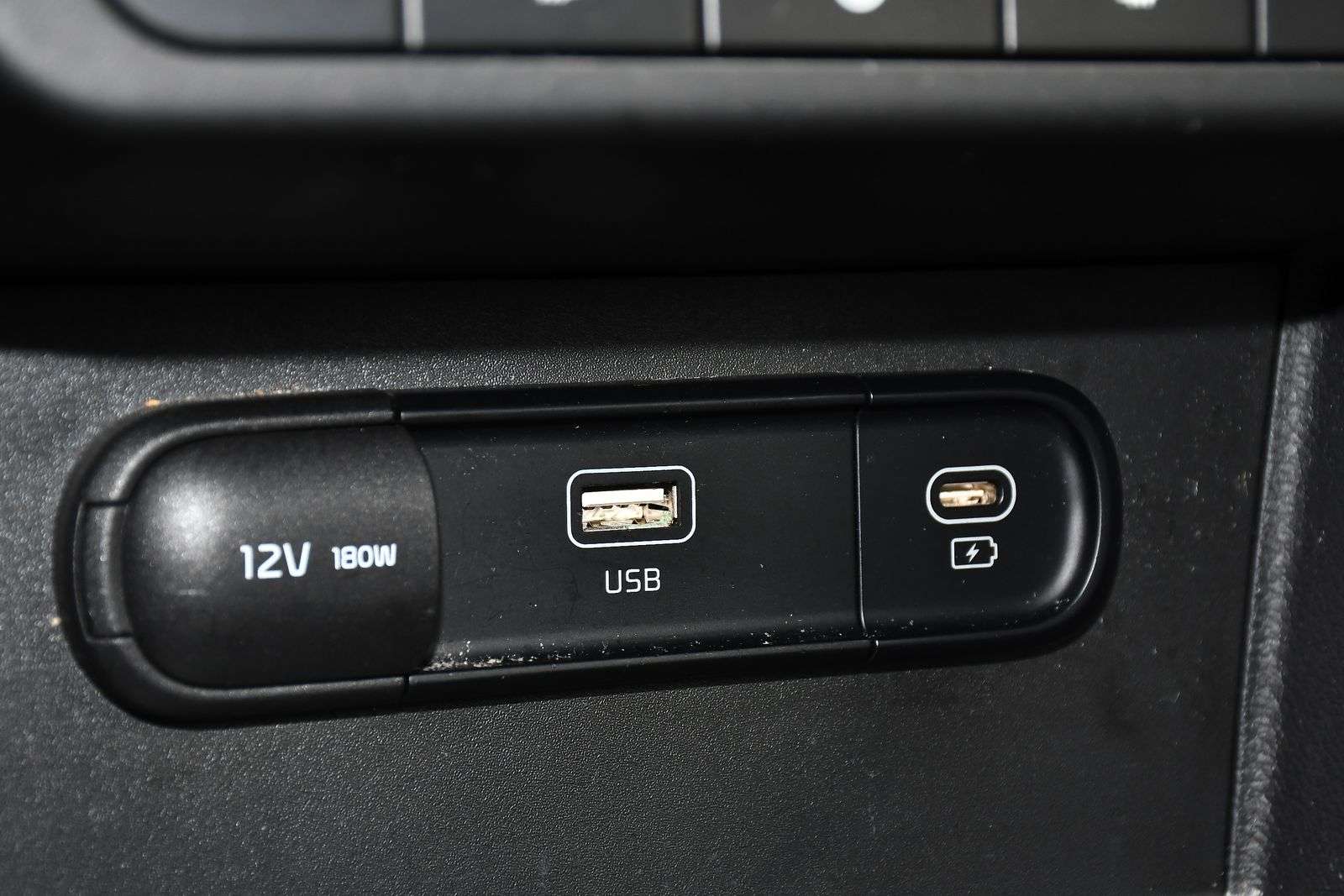 2023 KIA SPORTAGE 2023 KIA SPORTAGE