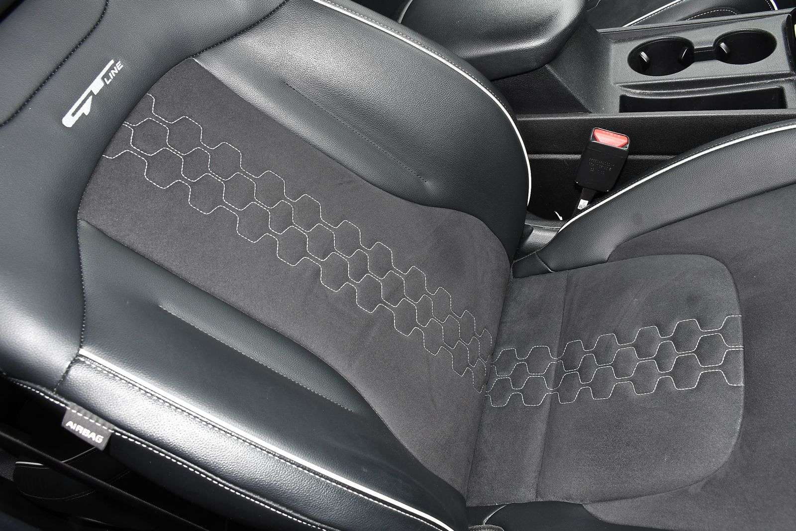 2023 KIA SPORTAGE 2023 KIA SPORTAGE