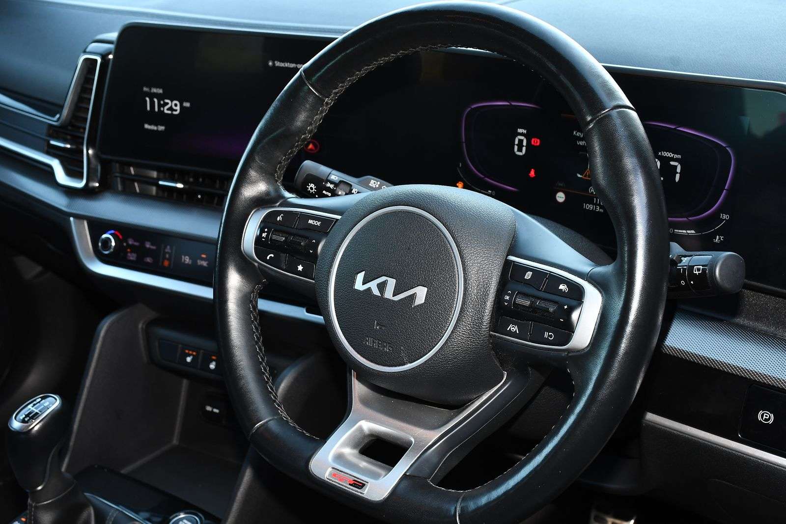 2023 KIA SPORTAGE 2023 KIA SPORTAGE