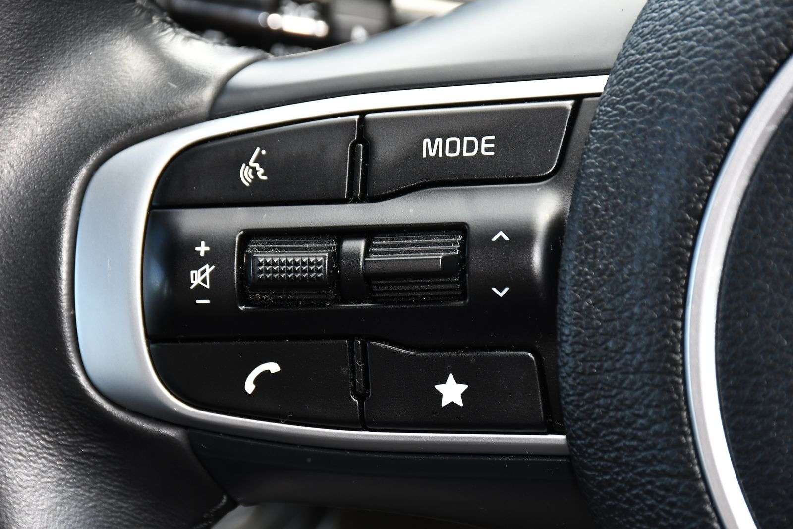 2023 KIA SPORTAGE 2023 KIA SPORTAGE