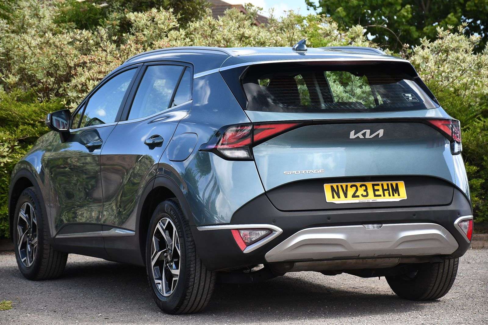 A 2023 KIA SPORTAGE 1.6 T-GDi 2 SUV 5dr Petrol Manual Euro 6 (s/s) (148 bhp) A 2023 KIA SPORTAGE 1.6 T-GDi 2 SUV 5dr Petrol Manual Euro 6 (s/s) (148 bhp)