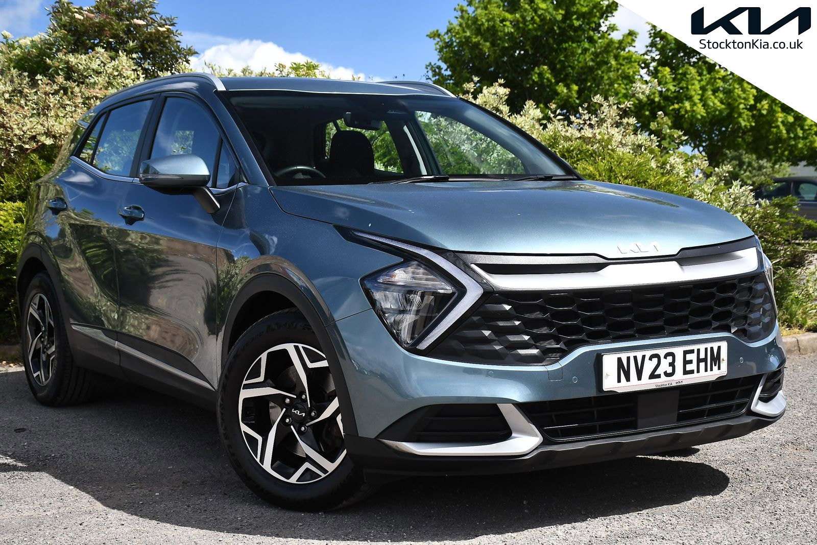 A 2023 KIA SPORTAGE 1.6 T-GDi 2 SUV 5dr Petrol Manual Euro 6 (s/s) (148 bhp) A 2023 KIA SPORTAGE 1.6 T-GDi 2 SUV 5dr Petrol Manual Euro 6 (s/s) (148 bhp)