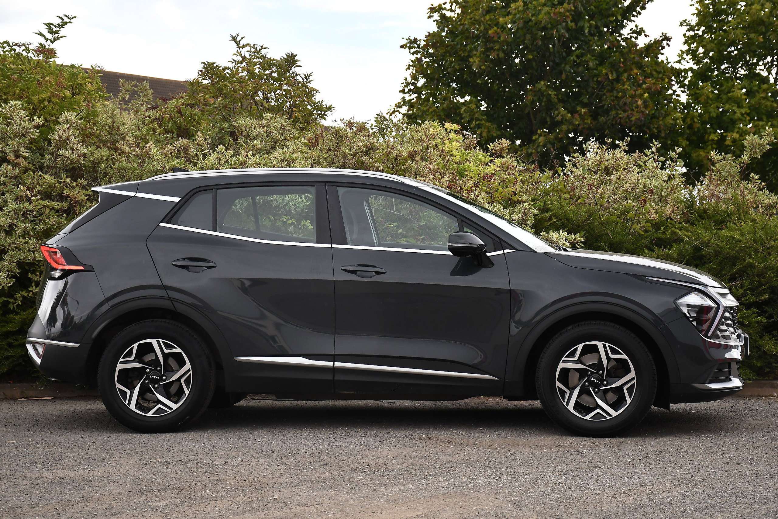 A 2023 KIA SPORTAGE 1.6 T-GDi 2 SUV 5dr Petrol Manual Euro 6 (s/s) (148 bhp) A 2023 KIA SPORTAGE 1.6 T-GDi 2 SUV 5dr Petrol Manual Euro 6 (s/s) (148 bhp)