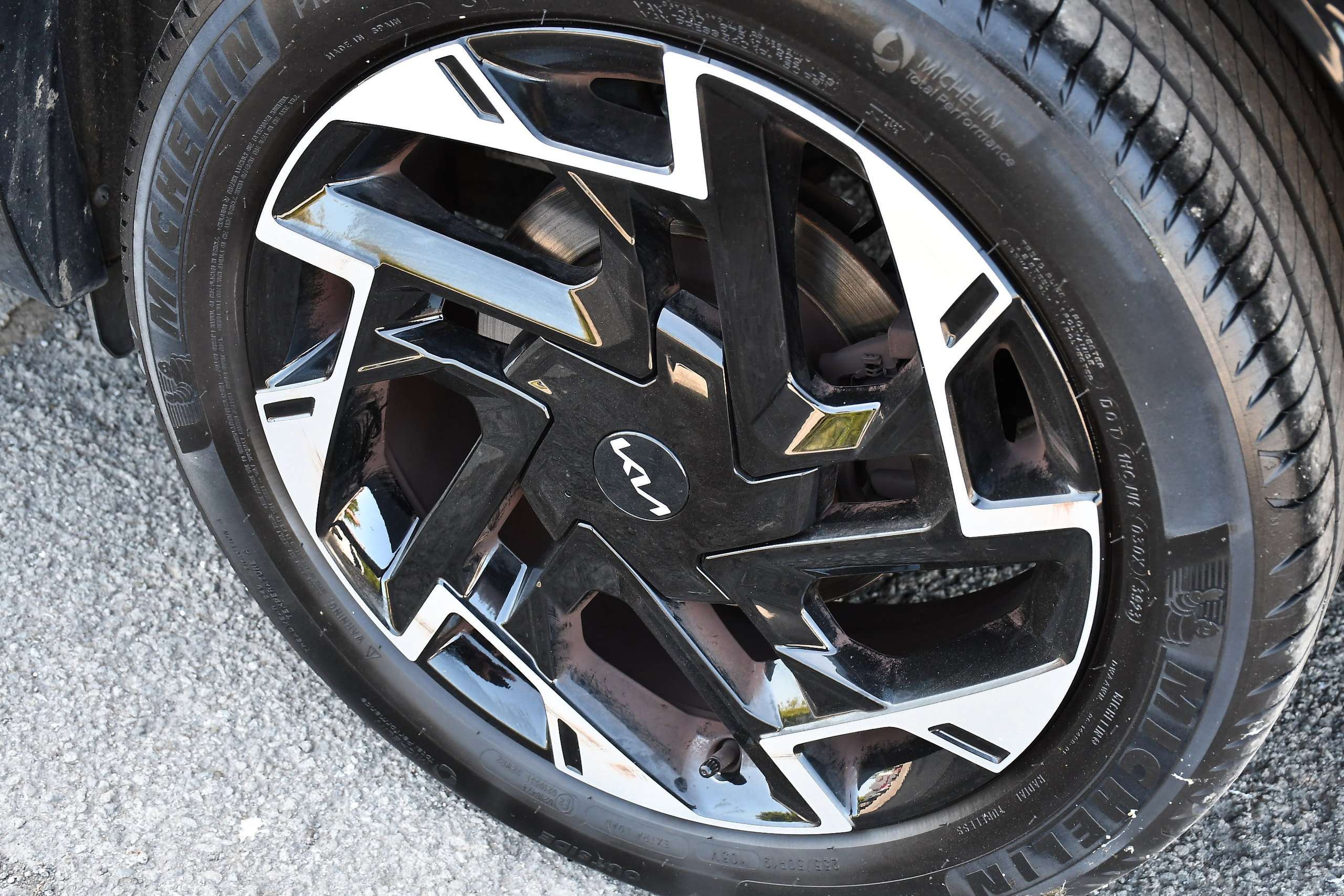2023 KIA SPORTAGE 2023 KIA SPORTAGE