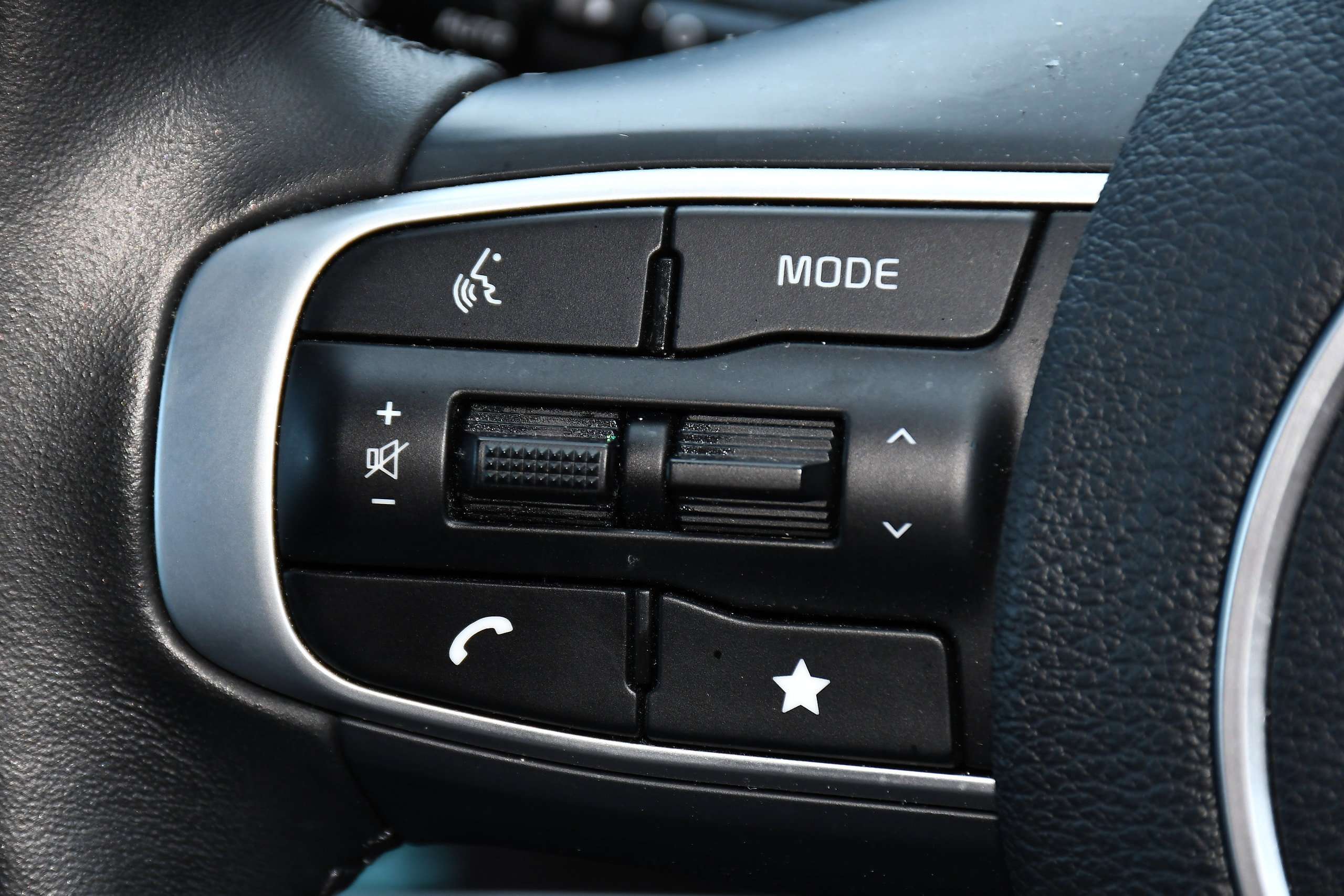 2023 KIA SPORTAGE 2023 KIA SPORTAGE