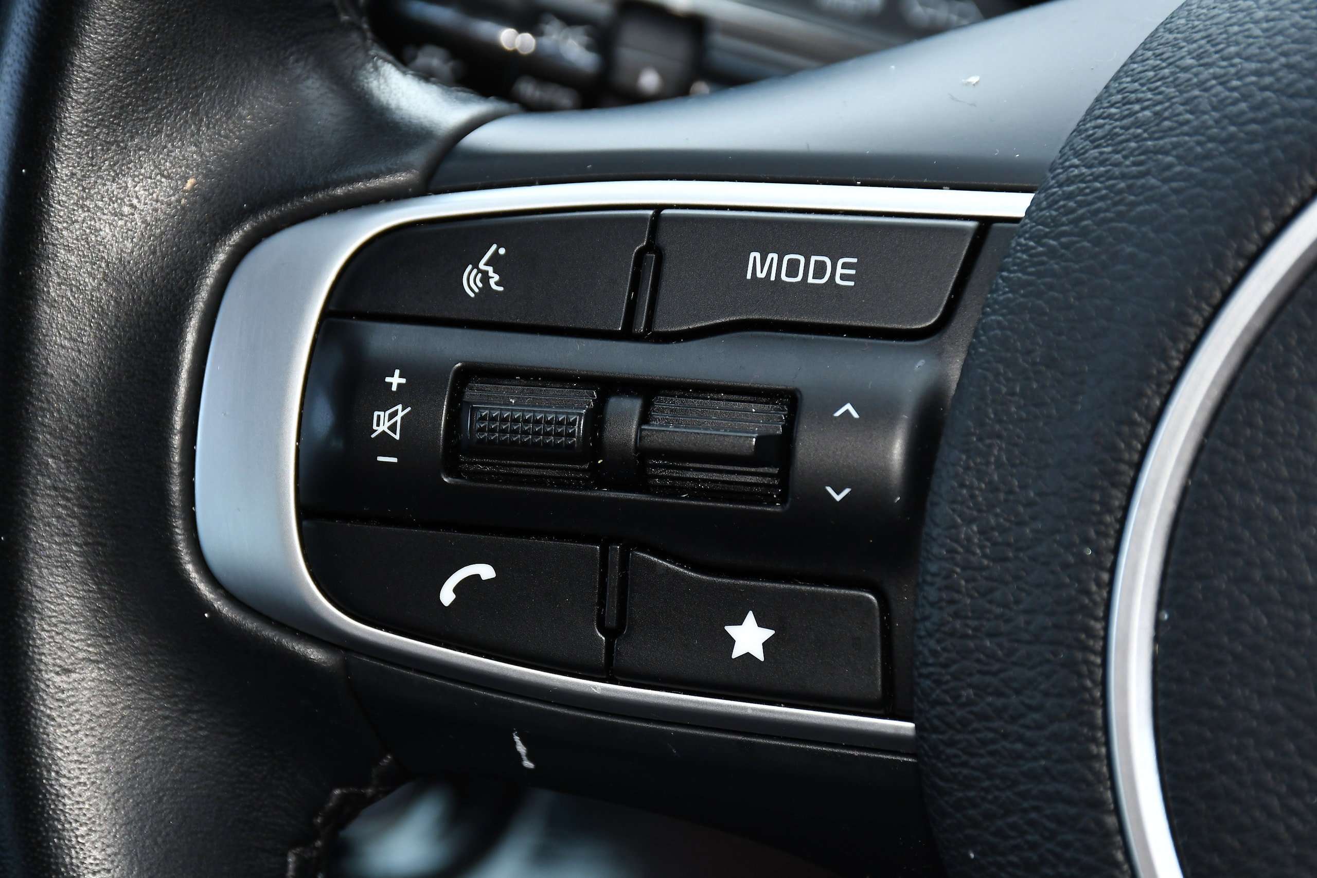 2023 KIA SPORTAGE 2023 KIA SPORTAGE