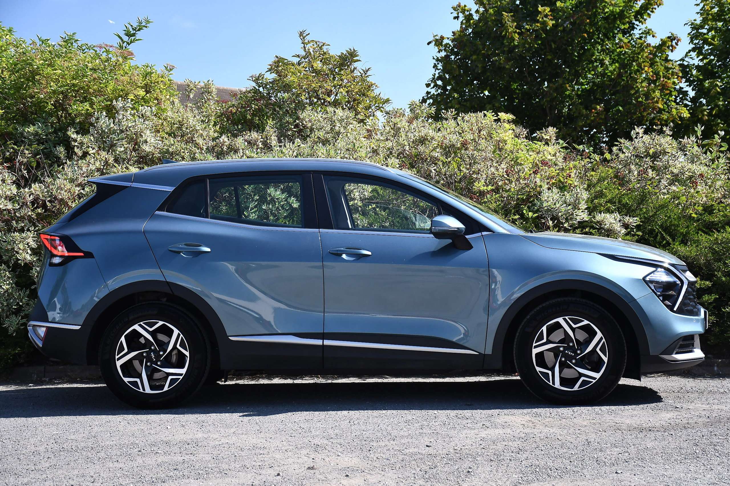 A 2023 KIA SPORTAGE 1.6 T-GDi 2 SUV 5dr Petrol Manual Euro 6 (s/s) (148 bhp) A 2023 KIA SPORTAGE 1.6 T-GDi 2 SUV 5dr Petrol Manual Euro 6 (s/s) (148 bhp)
