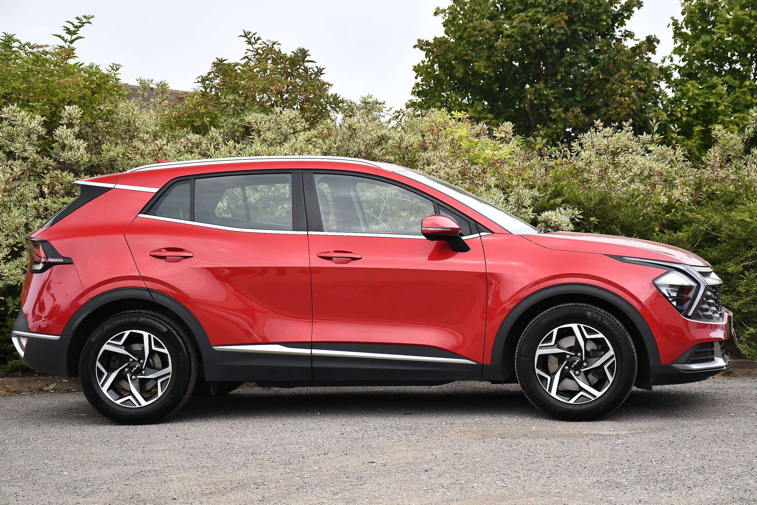 A 2024 KIA SPORTAGE 1.6 T-GDi 2 SUV 5dr Petrol Manual Euro 6 (s/s) (148 bhp) A 2024 KIA SPORTAGE 1.6 T-GDi 2 SUV 5dr Petrol Manual Euro 6 (s/s) (148 bhp)