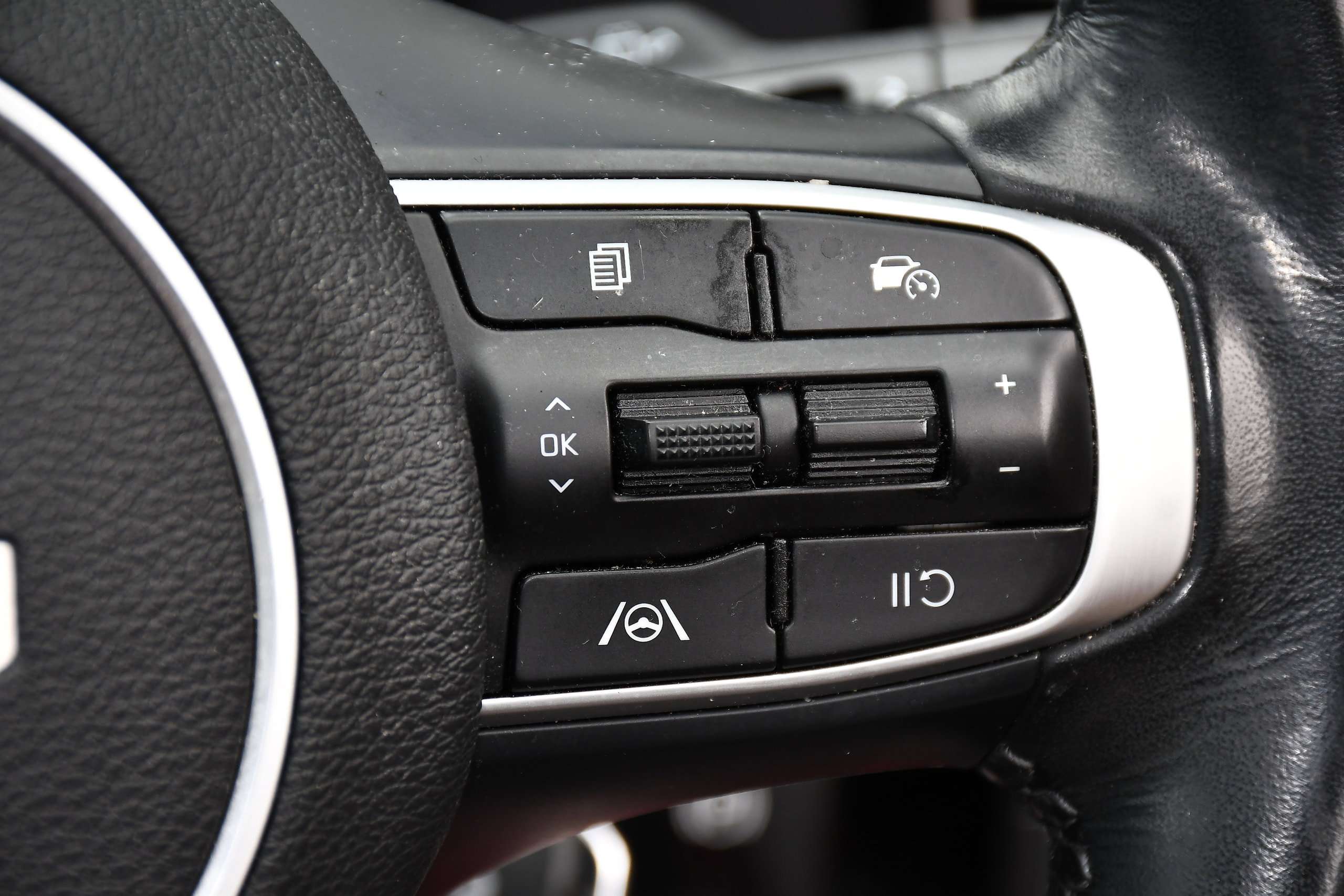 2024 KIA SPORTAGE 2024 KIA SPORTAGE