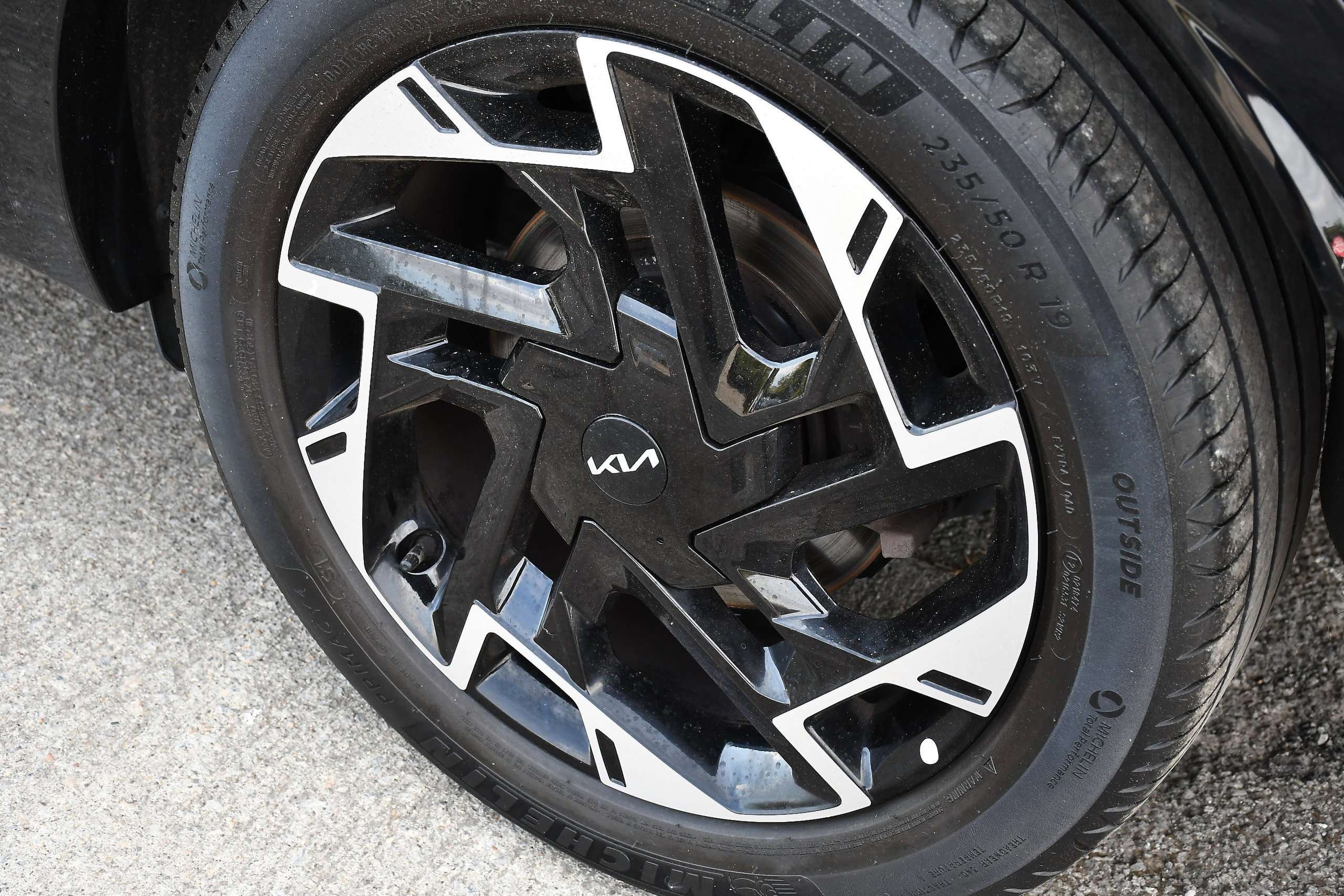 2023 KIA SPORTAGE 2023 KIA SPORTAGE