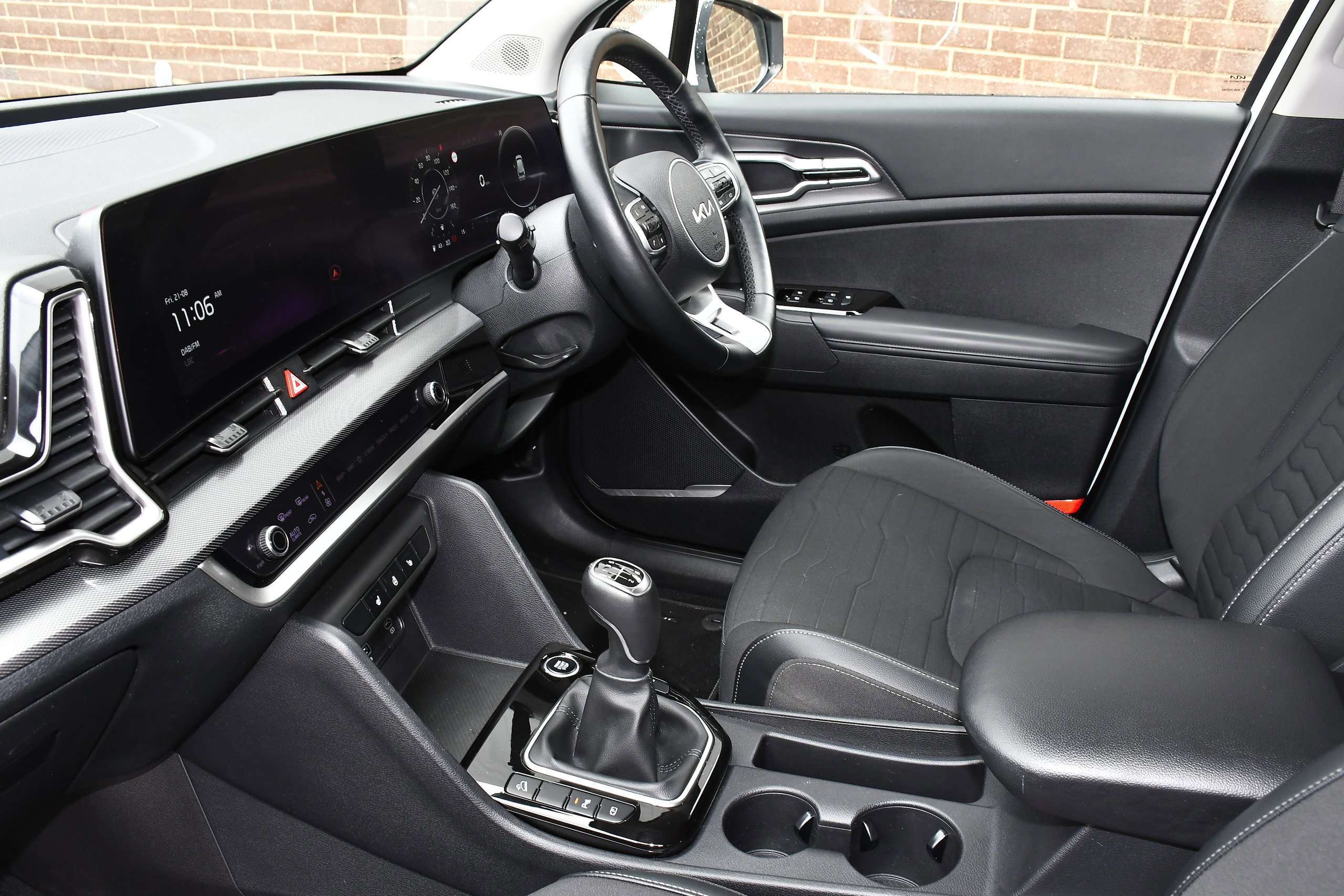 A 2023 KIA SPORTAGE 1.6 T-GDi 3 SUV 5dr Petrol Manual Euro 6 (s/s) (148 bhp) A 2023 KIA SPORTAGE 1.6 T-GDi 3 SUV 5dr Petrol Manual Euro 6 (s/s) (148 bhp)