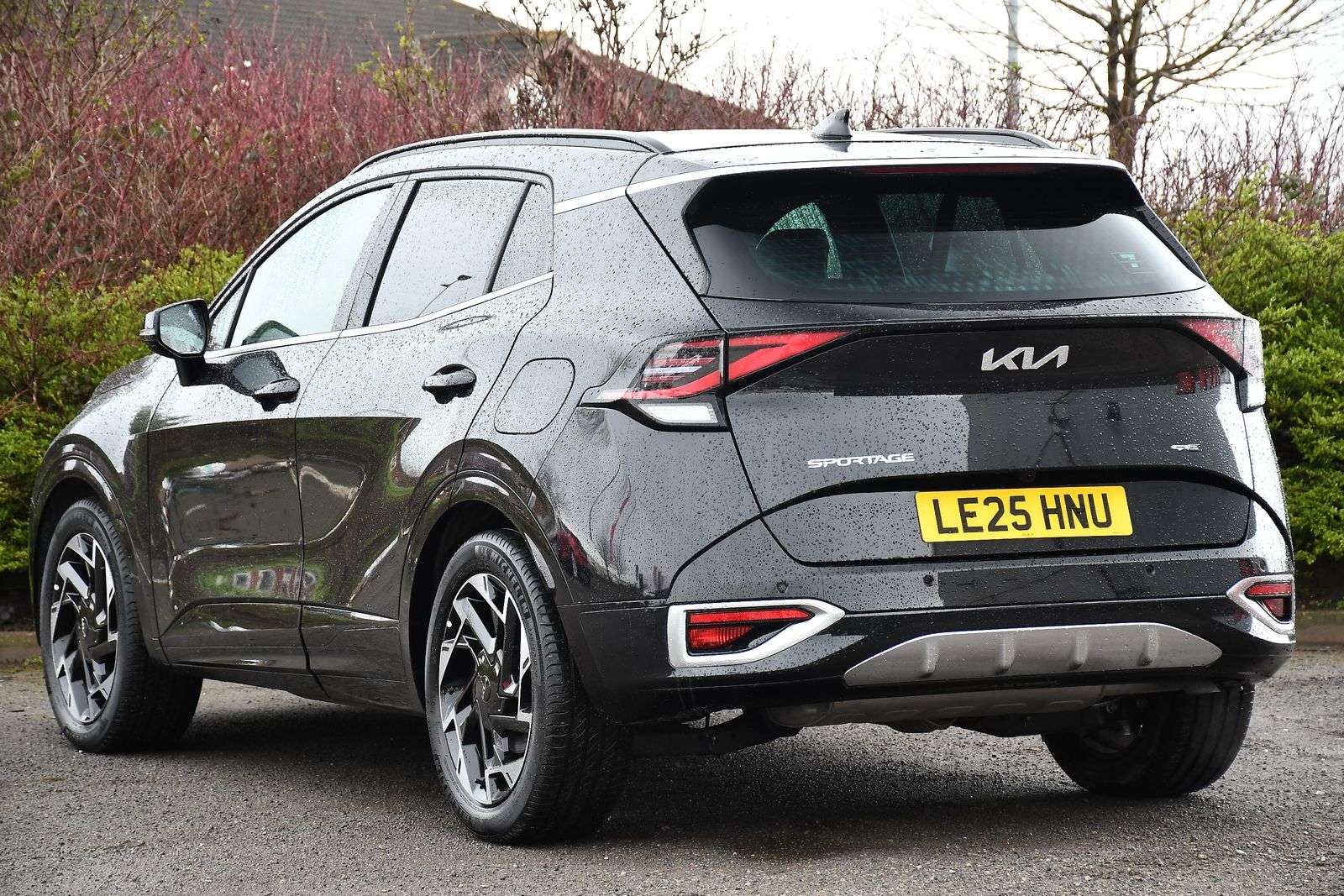 A 2025 KIA SPORTAGE 1.6 T-GDi MHEV GT-Line SUV 5dr Petrol Hybrid Manual Euro 6 (s/s) (157 bhp) A 2025 KIA SPORTAGE 1.6 T-GDi MHEV GT-Line SUV 5dr Petrol Hybrid Manual Euro 6 (s/s) (157 bhp)