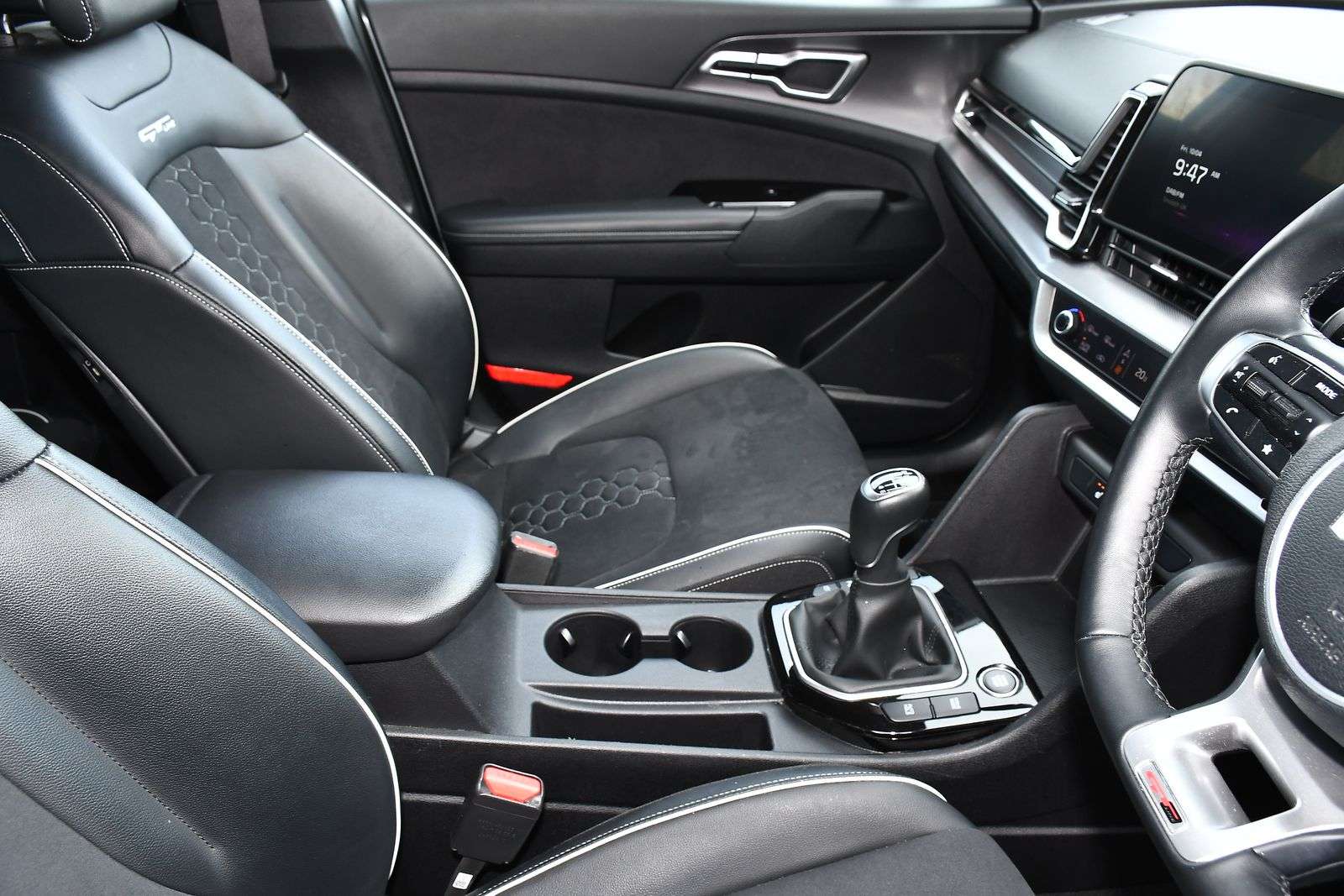 2024 KIA SPORTAGE 2024 KIA SPORTAGE