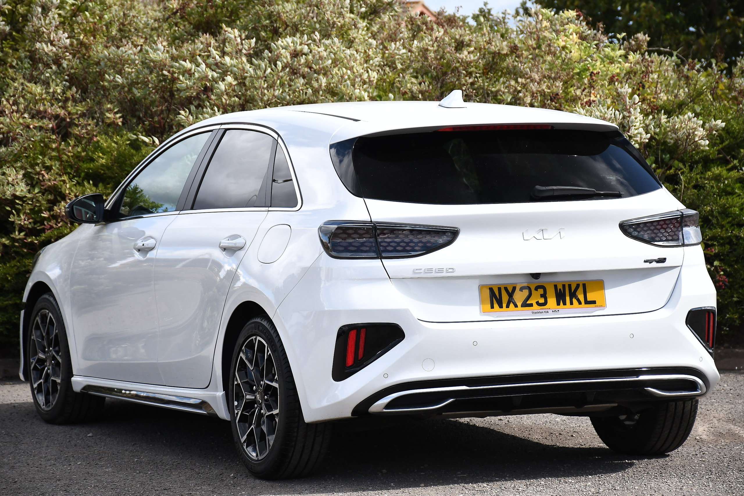 A 2023 KIA CEED 1.5 T-GDi GT-Line Hatchback 5dr Petrol Manual Euro 6 (s/s) (158 bhp) A 2023 KIA CEED 1.5 T-GDi GT-Line Hatchback 5dr Petrol Manual Euro 6 (s/s) (158 bhp)