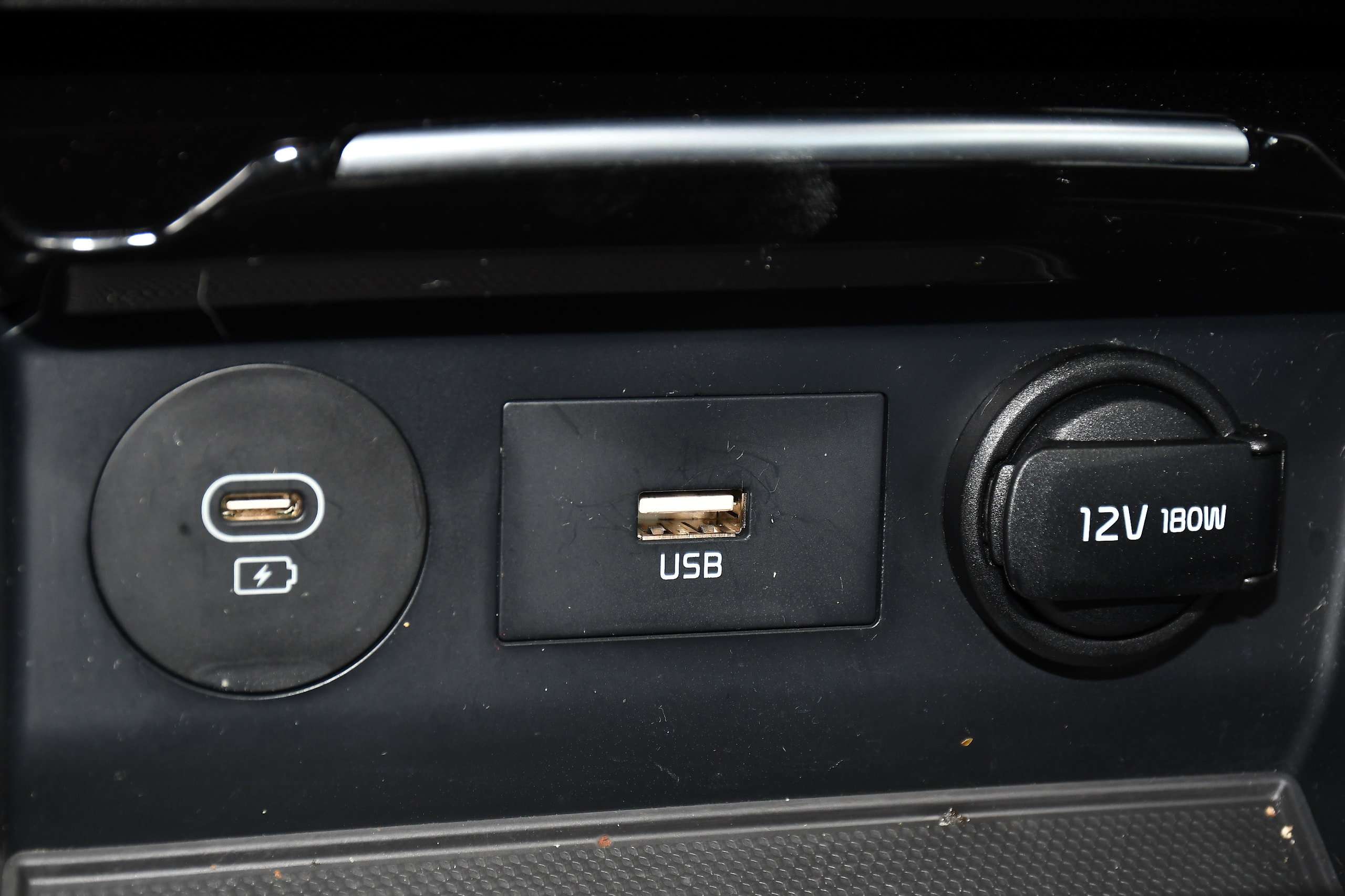 2024 KIA PROCEED 2024 KIA PROCEED