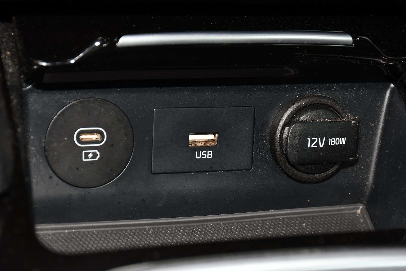 2023 KIA XCEED 2023 KIA XCEED