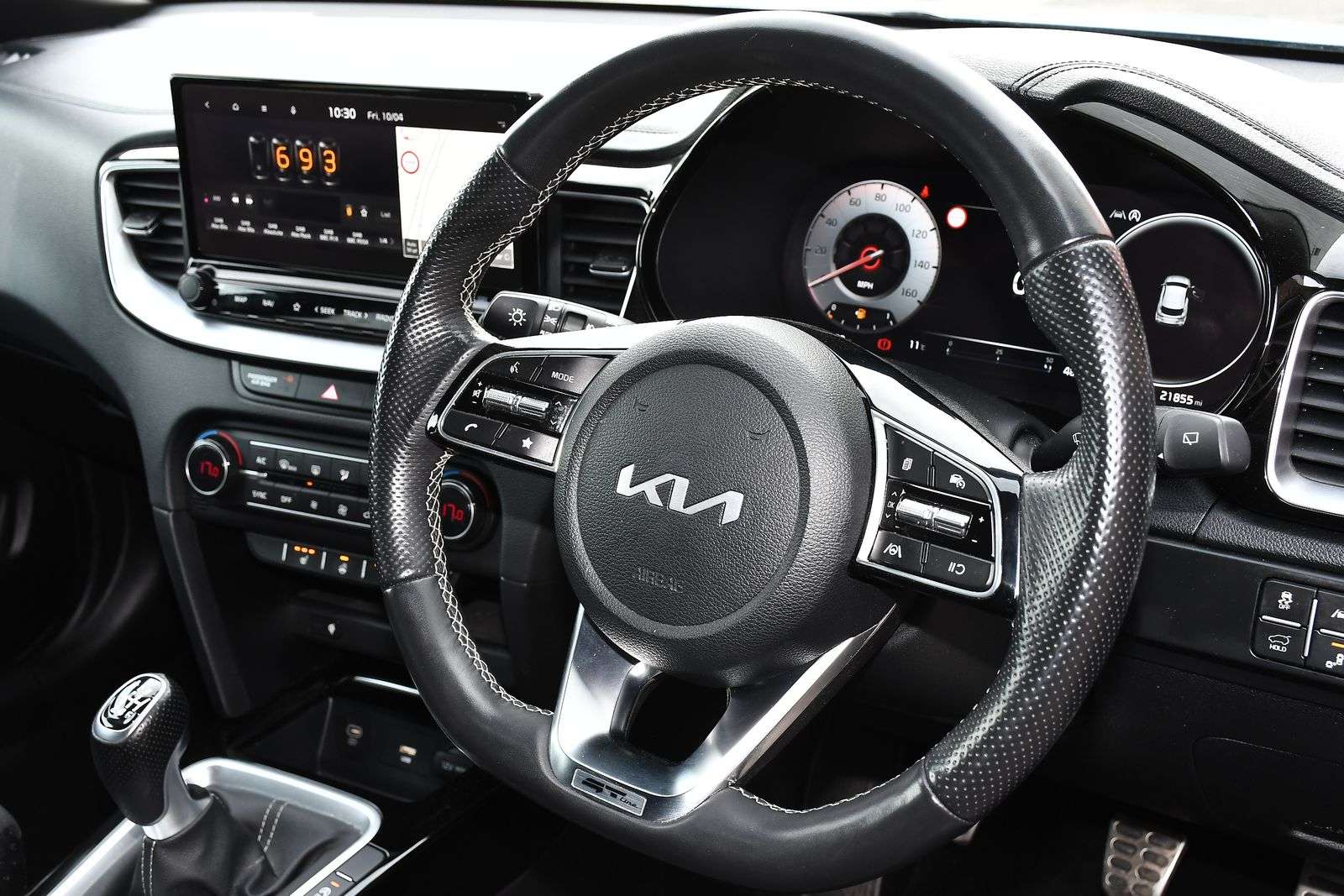 2023 KIA XCEED 2023 KIA XCEED