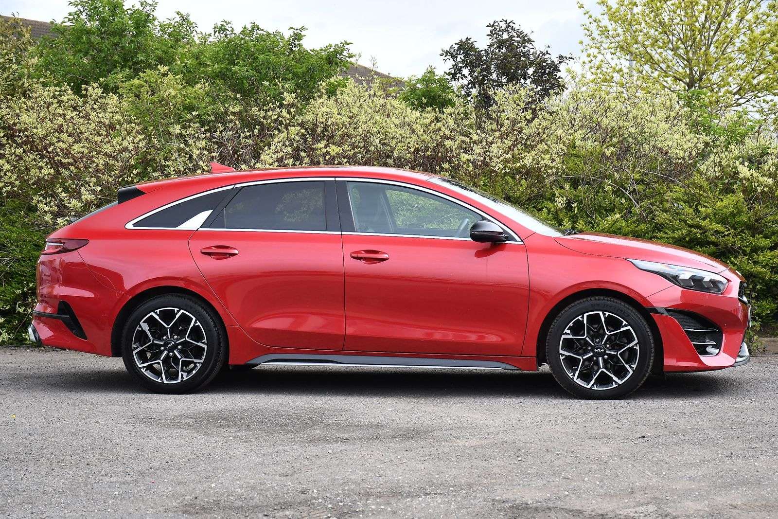 A 2024 KIA PROCEED 1.5 T-GDi GT-Line Shooting Brake 5dr Petrol Manual Euro 6 (s/s) (158 bhp) A 2024 KIA PROCEED 1.5 T-GDi GT-Line Shooting Brake 5dr Petrol Manual Euro 6 (s/s) (158 bhp)