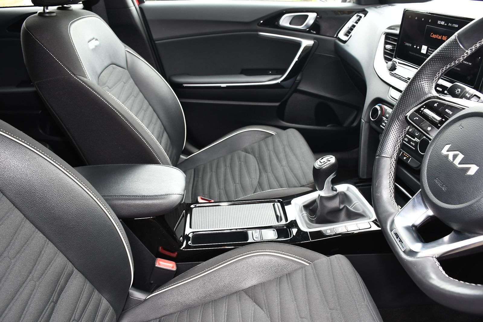 2024 KIA PROCEED 2024 KIA PROCEED