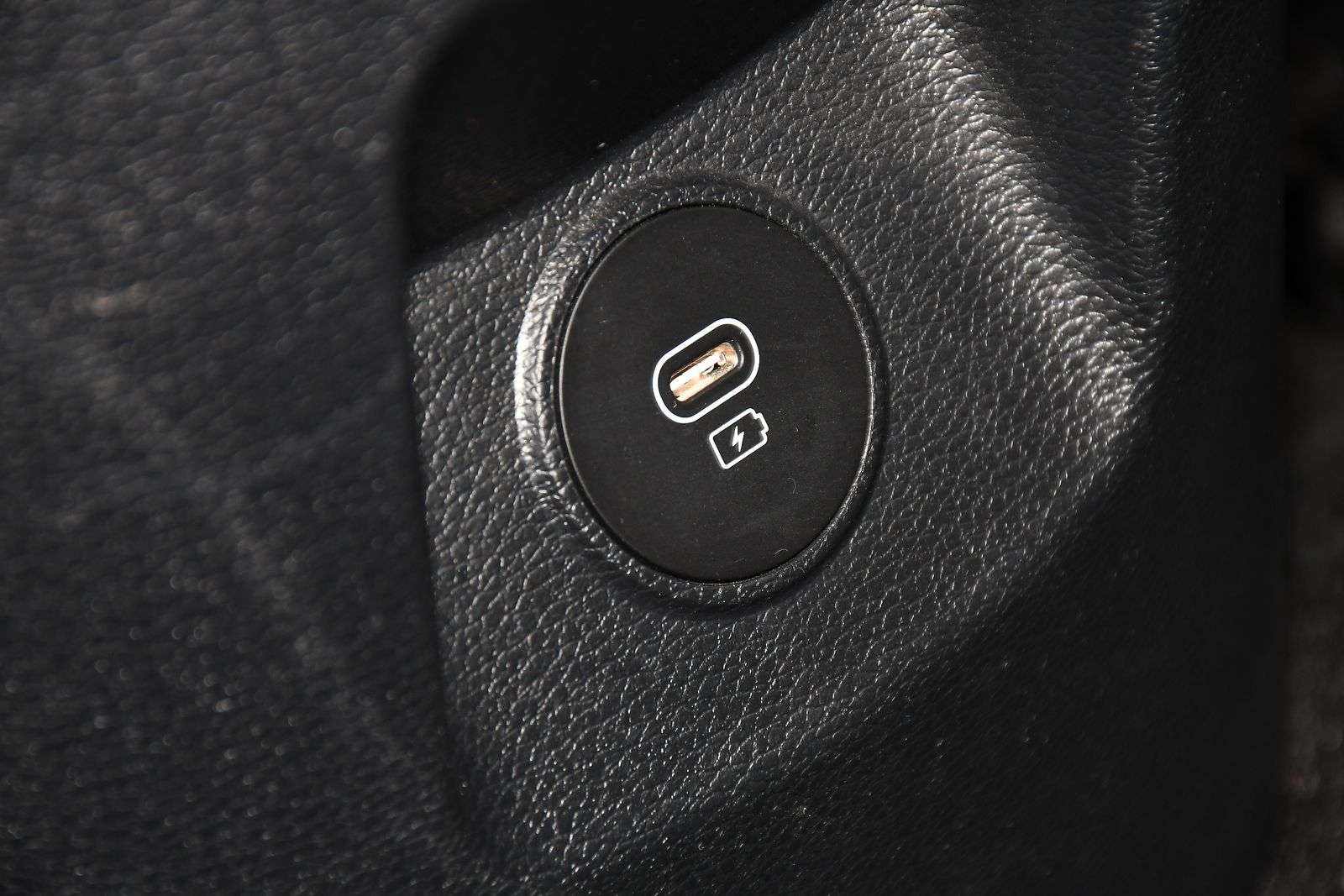2024 KIA PROCEED 2024 KIA PROCEED