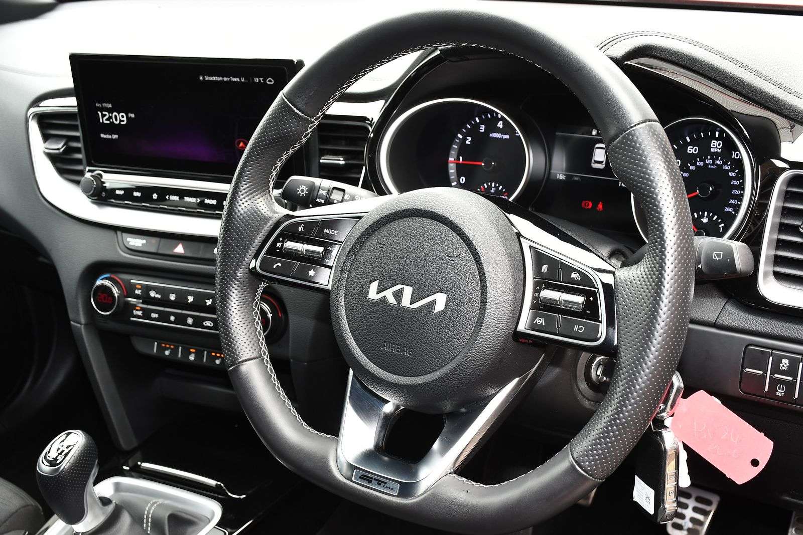 2024 KIA CEED 2024 KIA CEED