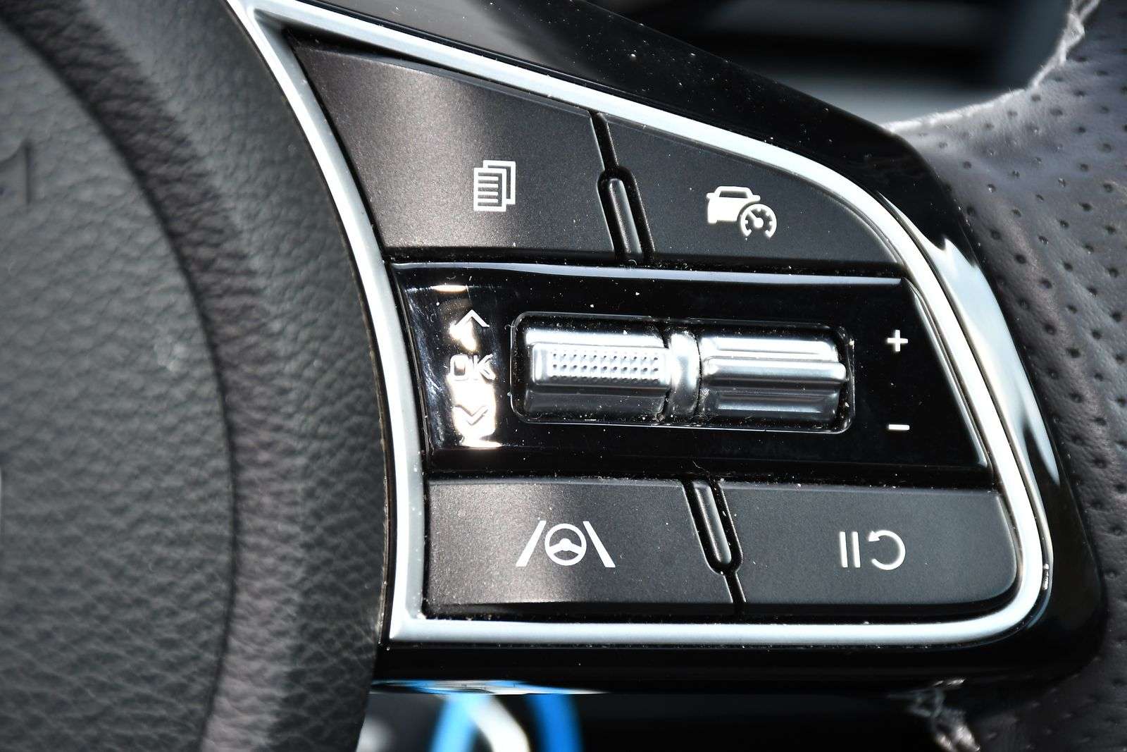 2024 KIA CEED 2024 KIA CEED