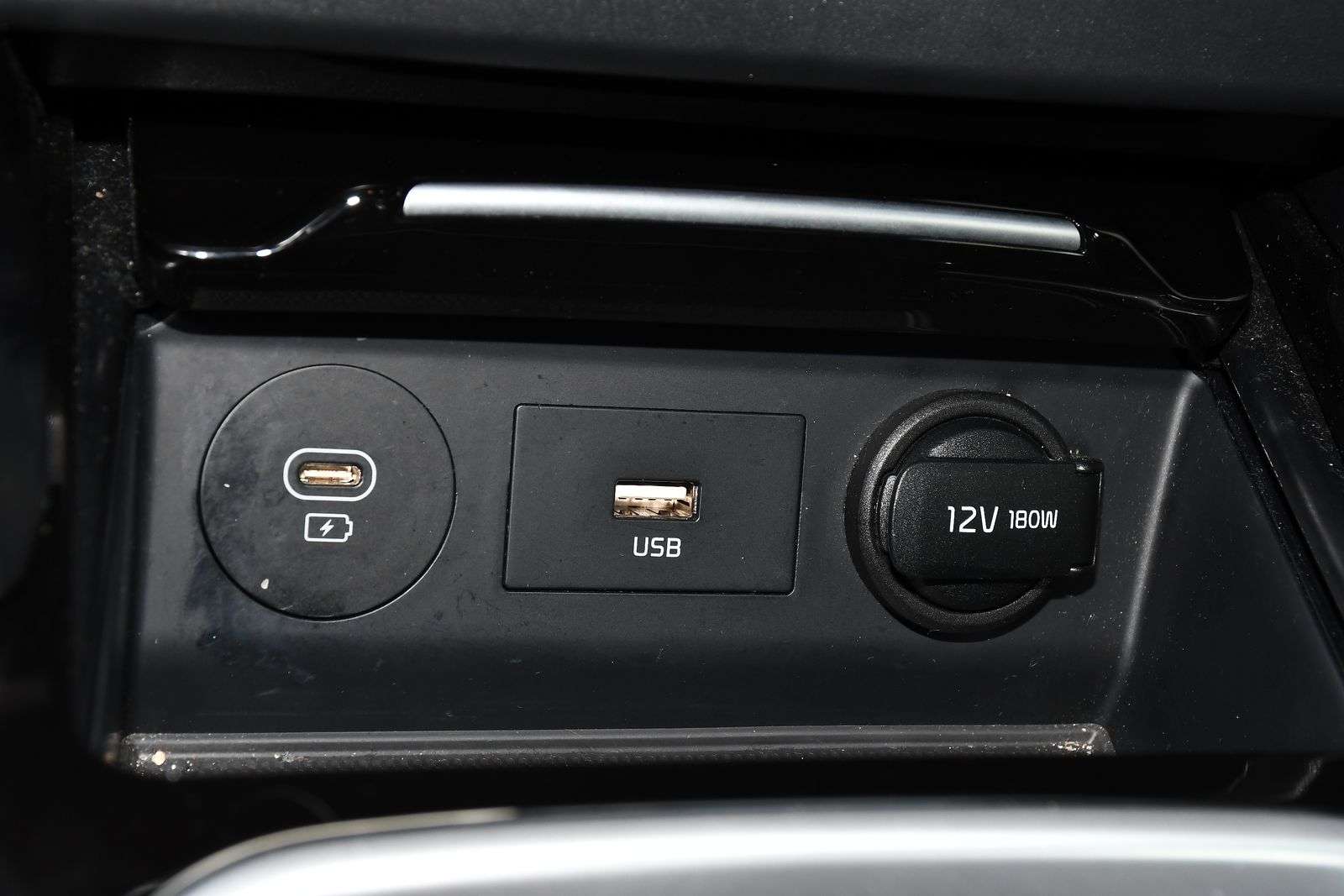 2023 KIA PROCEED 2023 KIA PROCEED