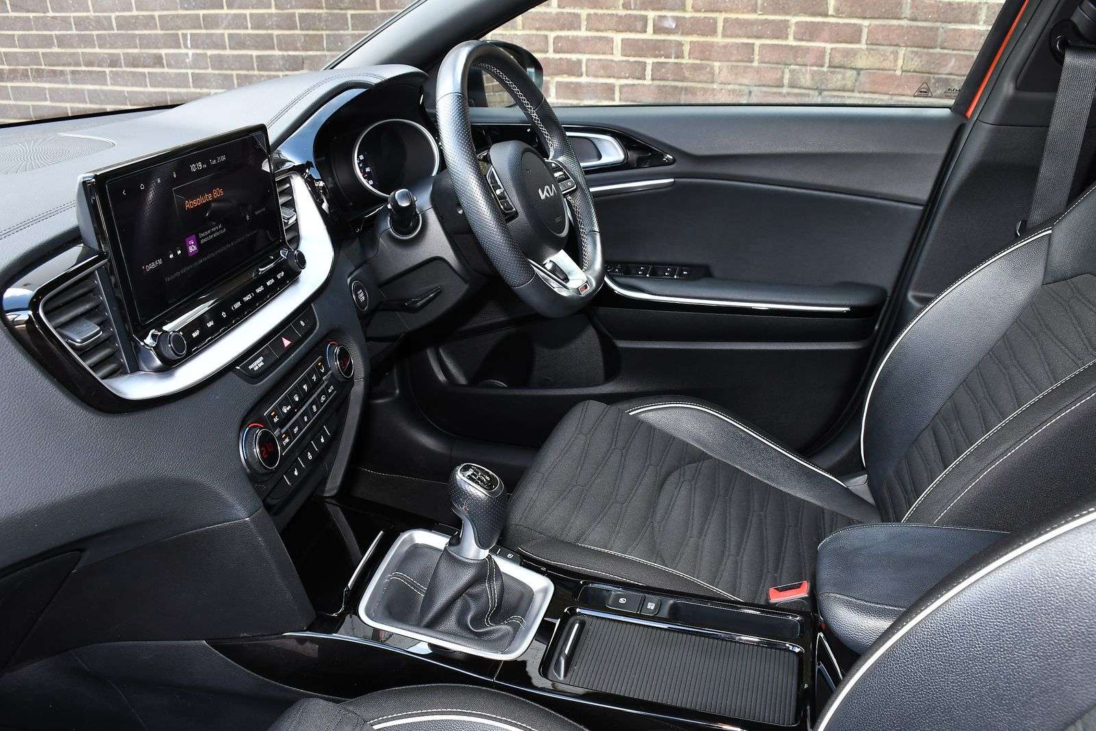 A 2023 KIA PROCEED 1.5 T-GDi GT-Line Shooting Brake 5dr Petrol Manual Euro 6 (s/s) (158 bhp) A 2023 KIA PROCEED 1.5 T-GDi GT-Line Shooting Brake 5dr Petrol Manual Euro 6 (s/s) (158 bhp)