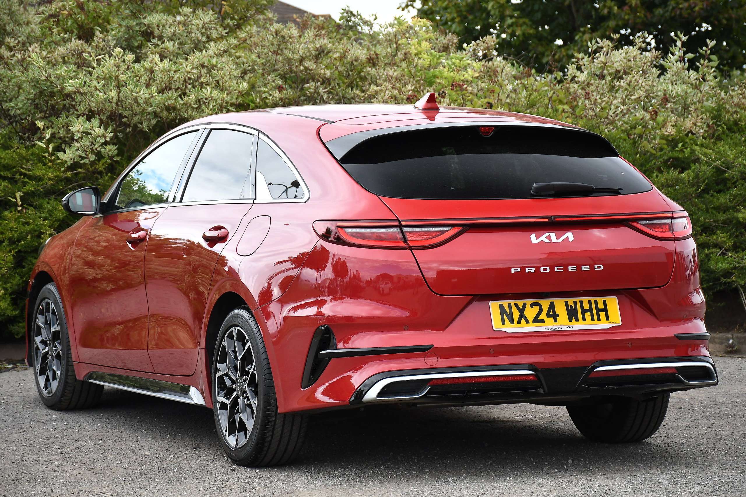 A 2024 KIA PROCEED 1.5 T-GDi GT-Line Shooting Brake 5dr Petrol Manual Euro 6 (s/s) (158 bhp) A 2024 KIA PROCEED 1.5 T-GDi GT-Line Shooting Brake 5dr Petrol Manual Euro 6 (s/s) (158 bhp)