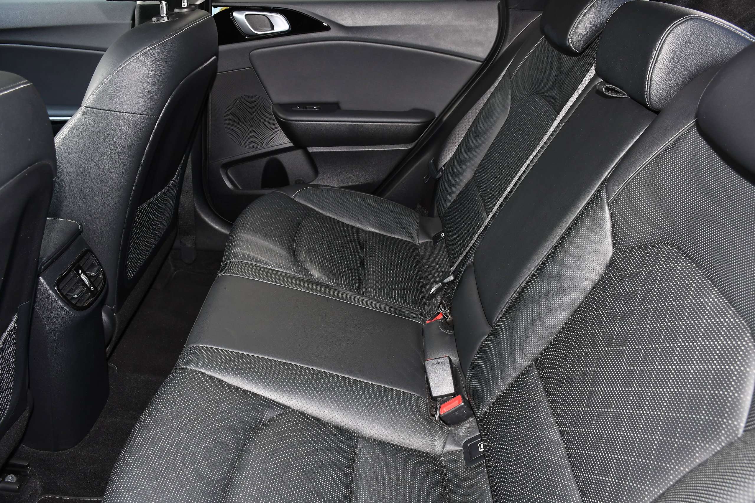 2022 KIA XCEED 2022 KIA XCEED