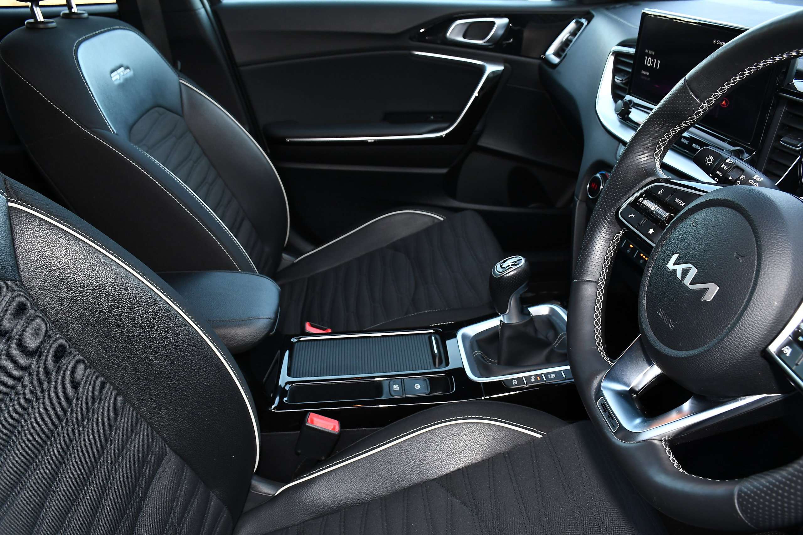 2023 KIA XCEED 2023 KIA XCEED