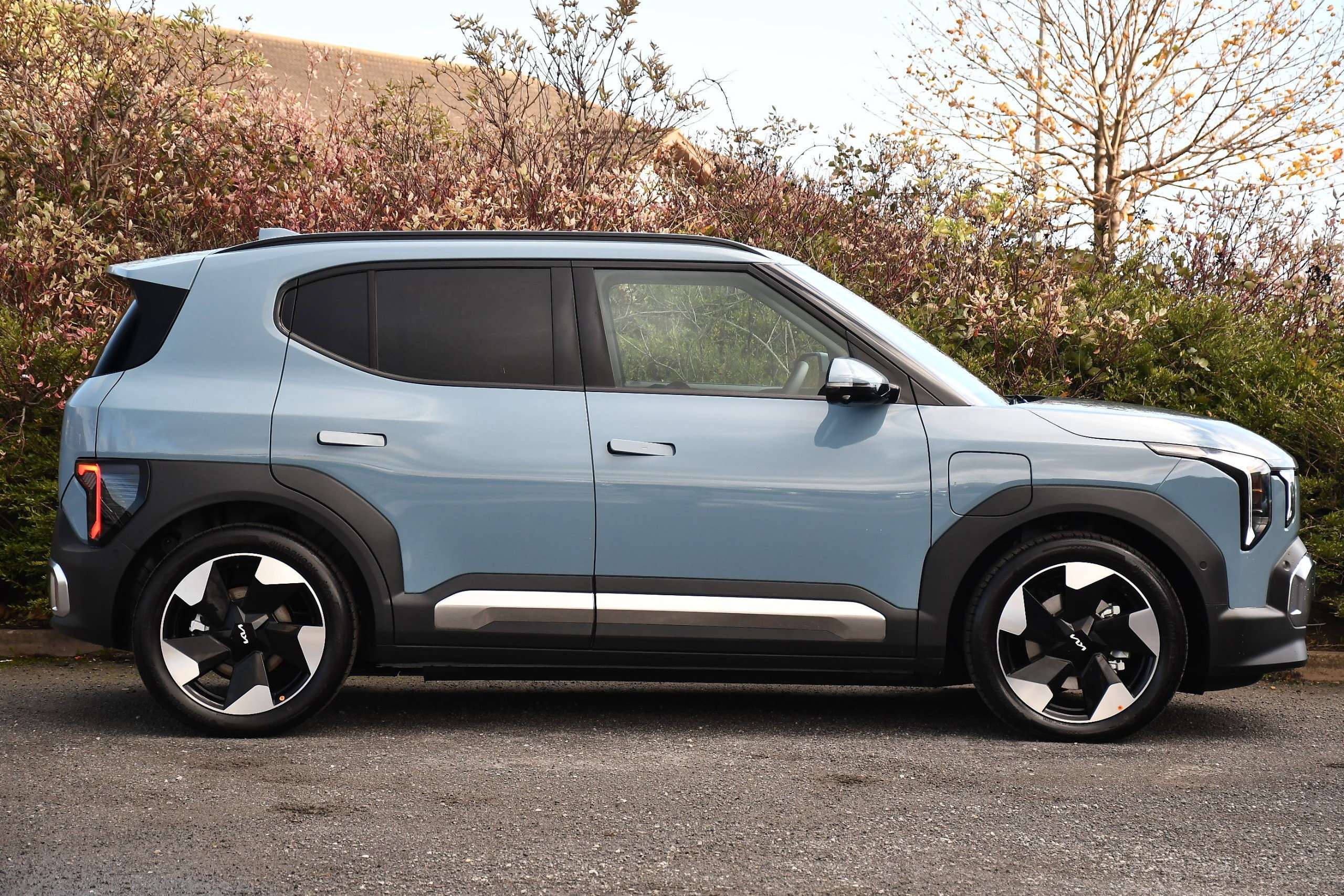 A 2026 KIA EV2 42.2kWh First Edition SUV 5dr Electric Auto (144 bhp) A 2026 KIA EV2 42.2kWh First Edition SUV 5dr Electric Auto (144 bhp)