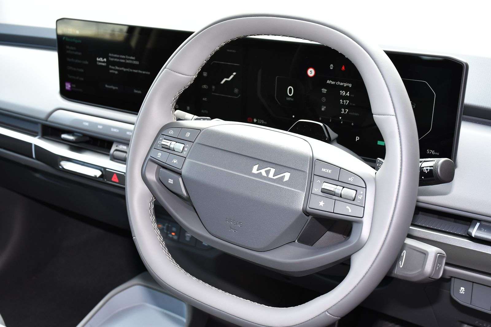 2026 KIA EV3 2026 KIA EV3