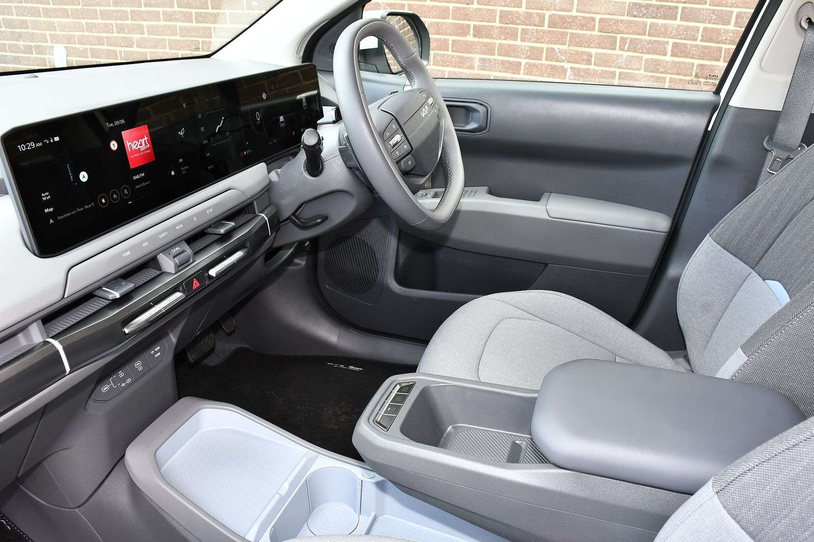 A 2025 KIA EV3 81.4kWh Air SUV 5dr Electric Auto (201 bhp) A 2025 KIA EV3 81.4kWh Air SUV 5dr Electric Auto (201 bhp)