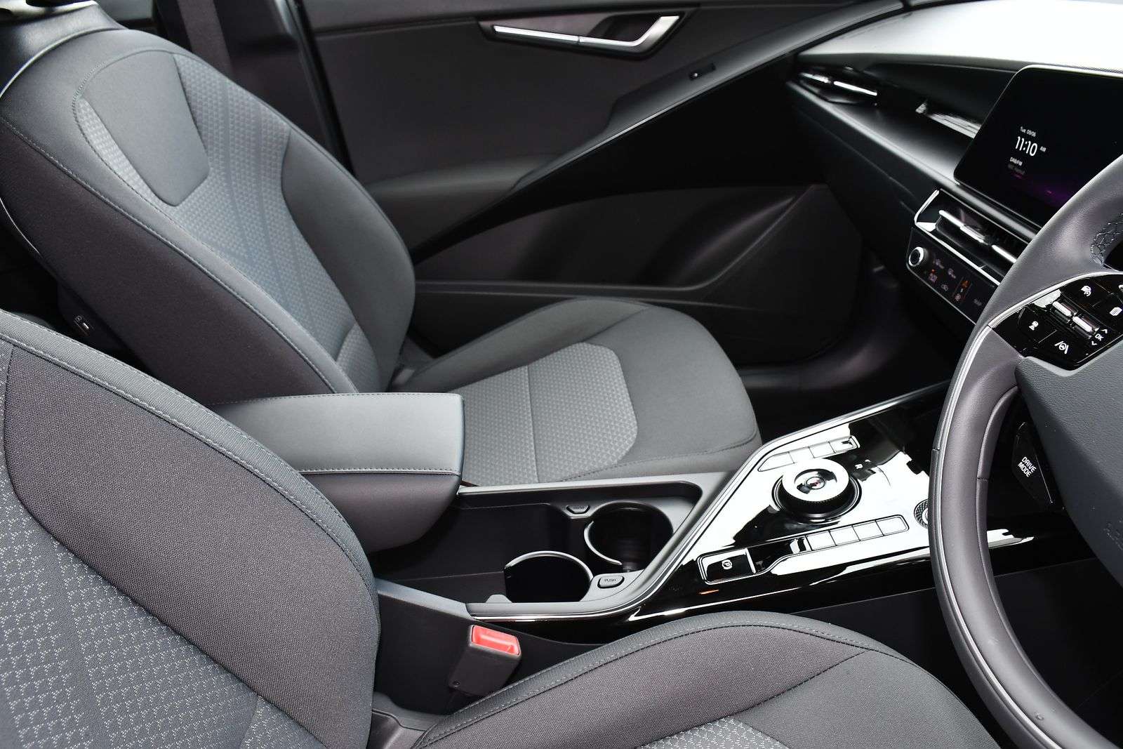2025 KIA NIRO 2025 KIA NIRO
