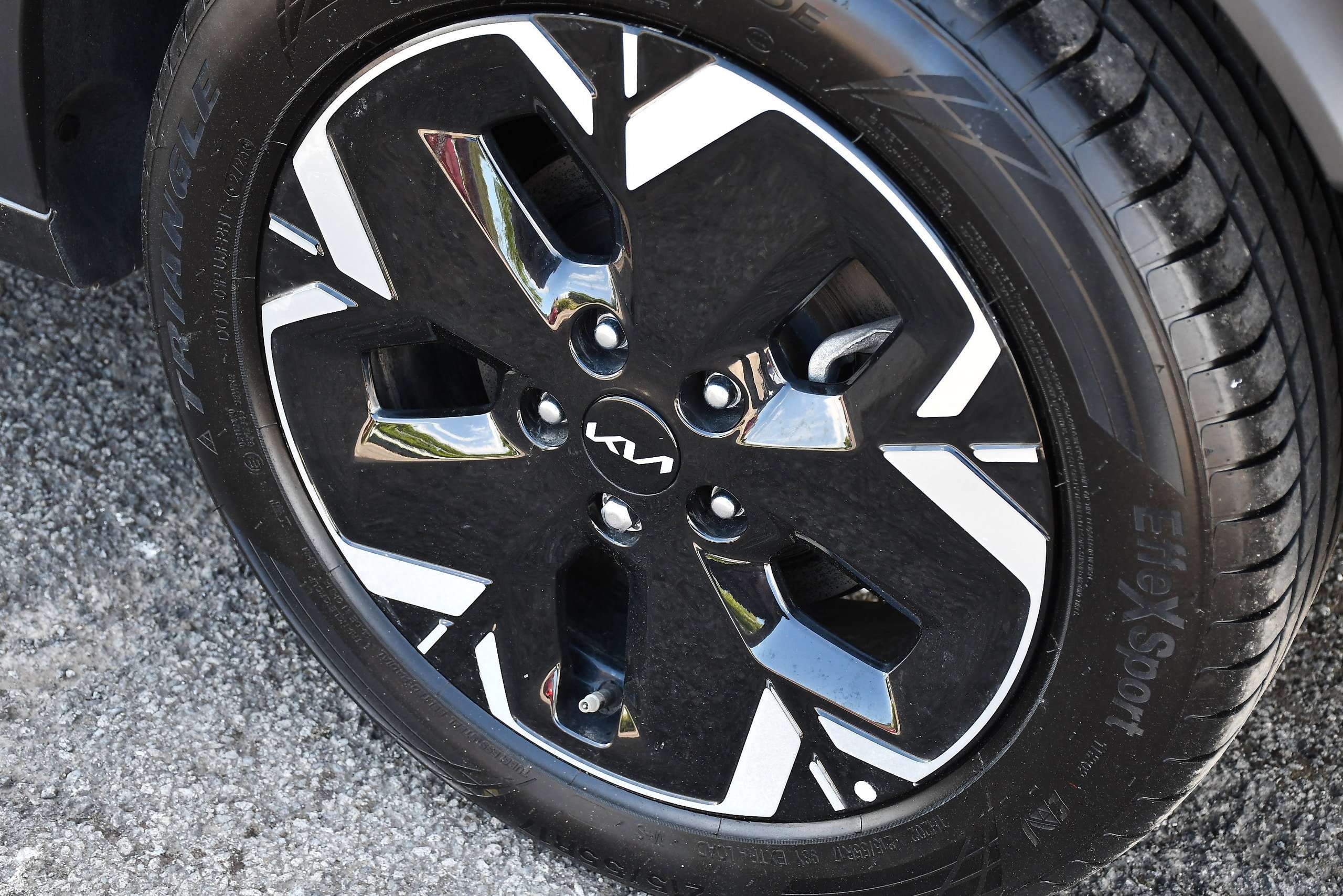 2025 KIA NIRO 2025 KIA NIRO