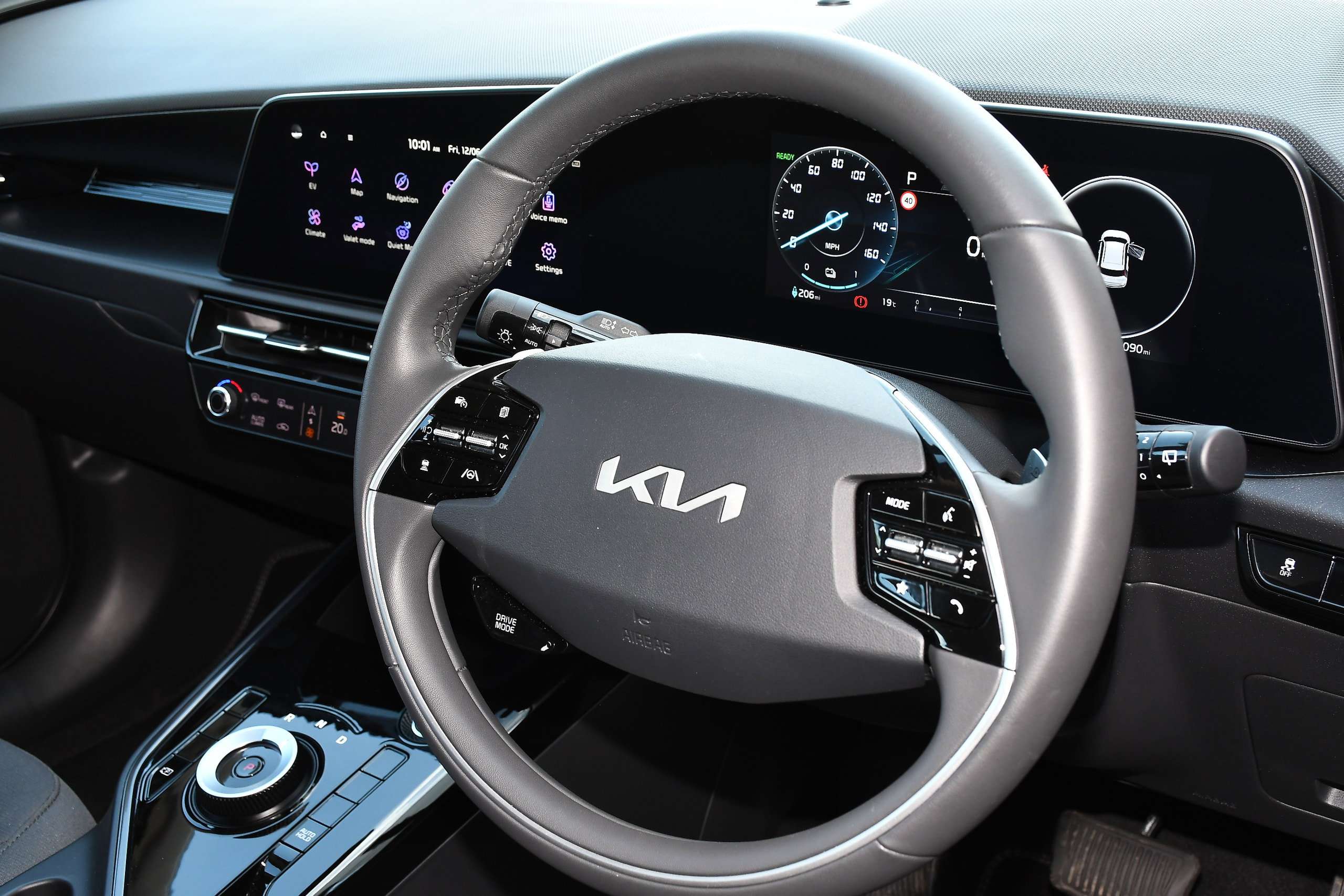 2025 KIA NIRO 2025 KIA NIRO