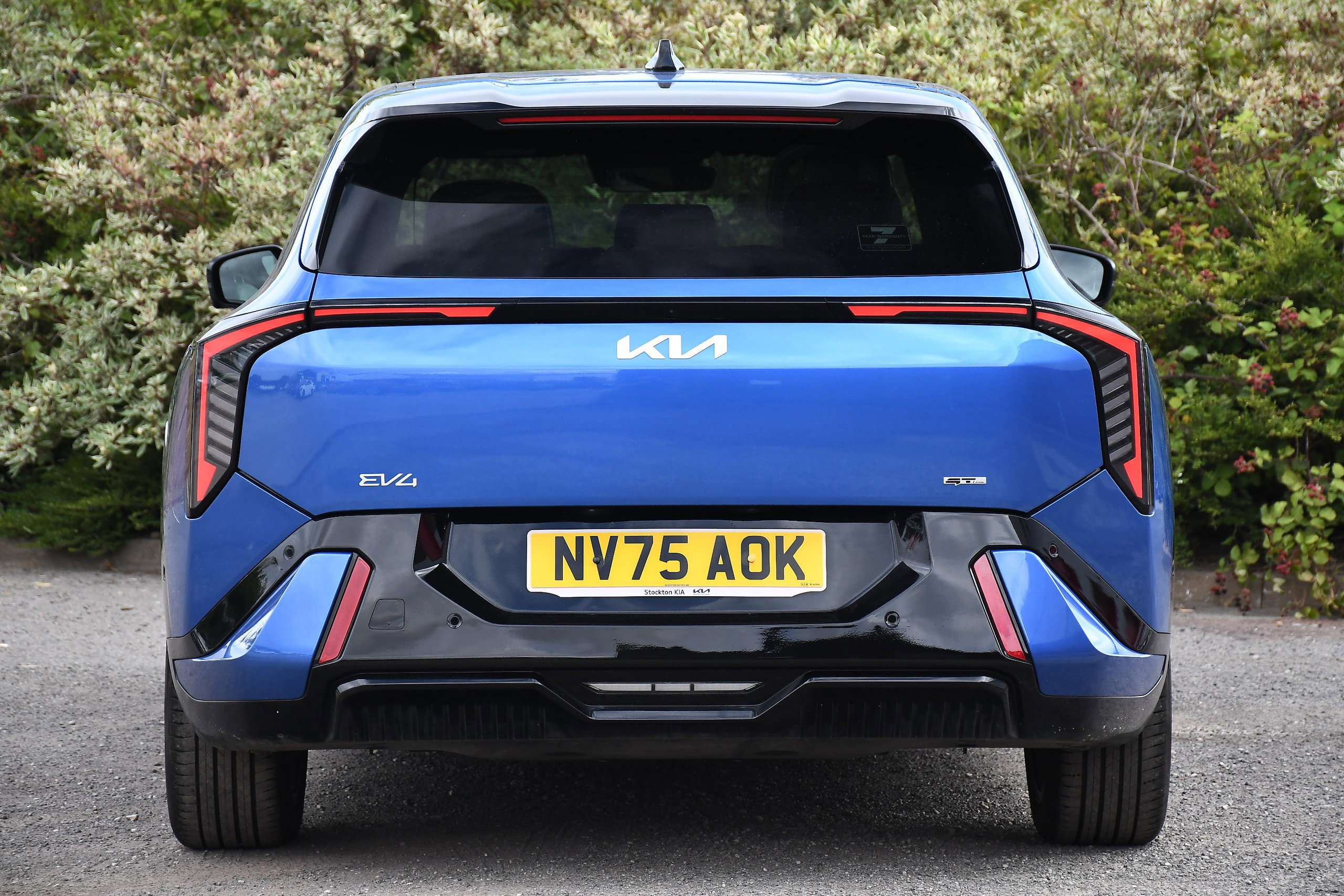 2025 KIA EV4 2025 KIA EV4