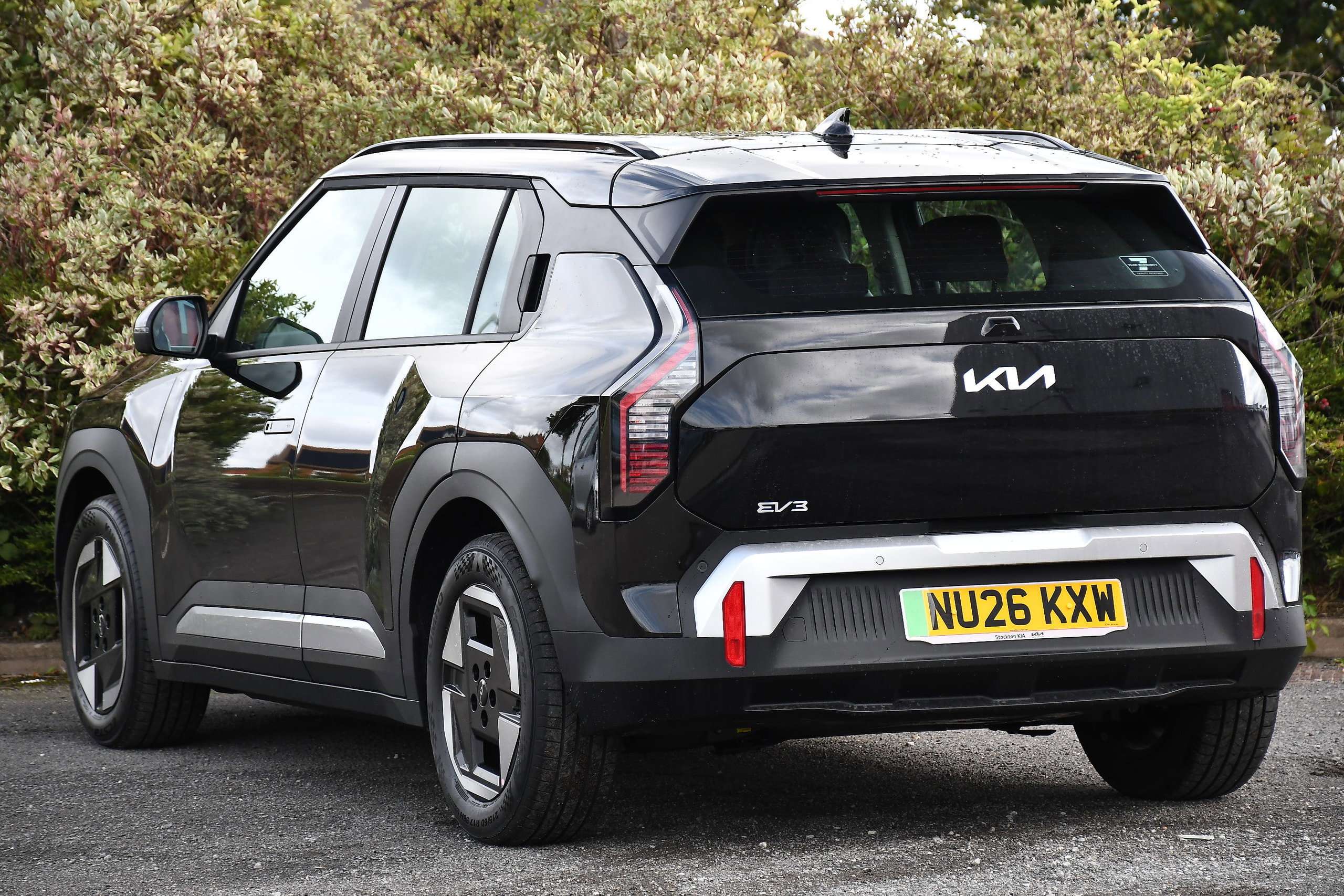 A 2026 KIA EV3 81.4kWh Air SUV 5dr Electric Auto (201 bhp) A 2026 KIA EV3 81.4kWh Air SUV 5dr Electric Auto (201 bhp)