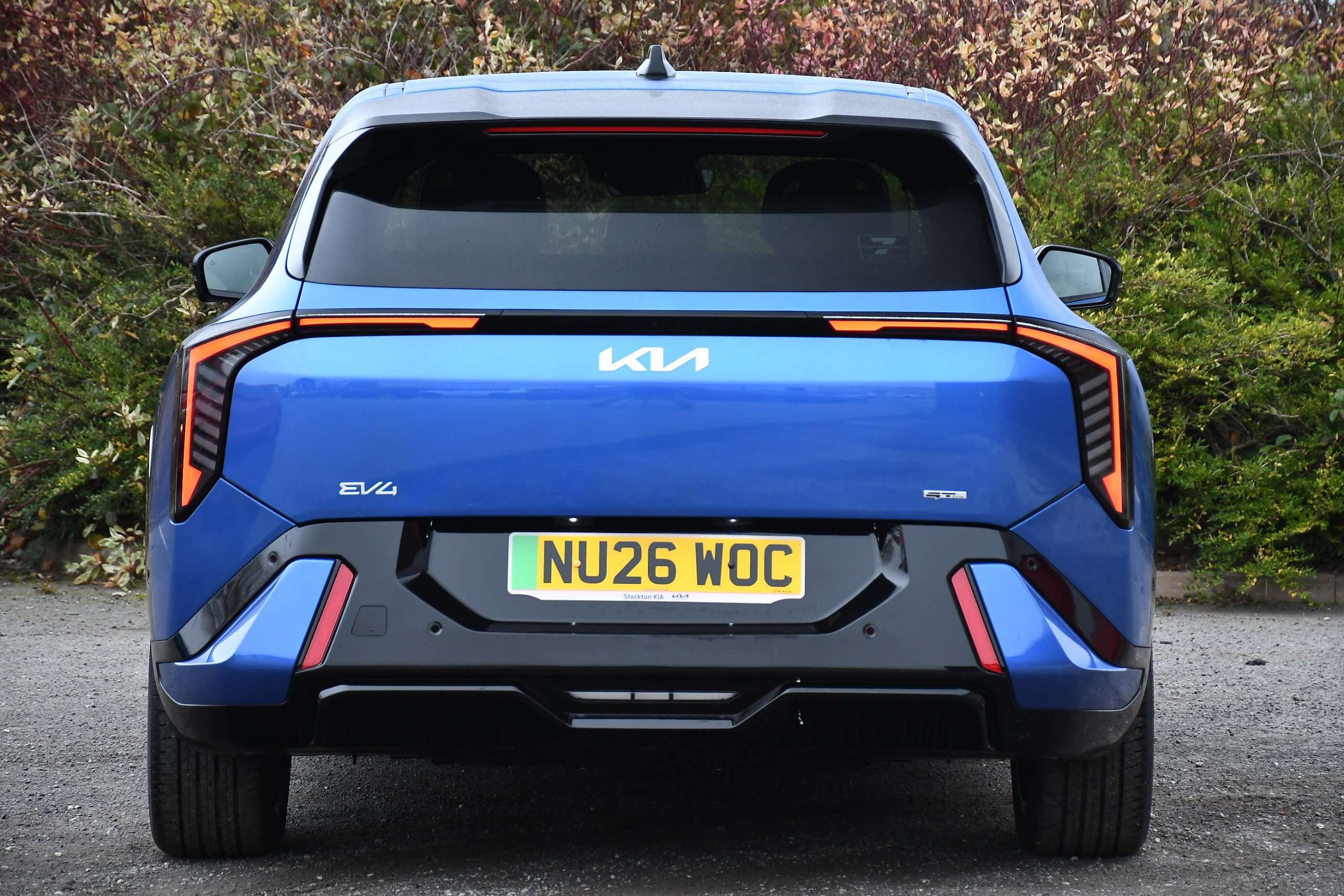 2026 KIA EV4 2026 KIA EV4