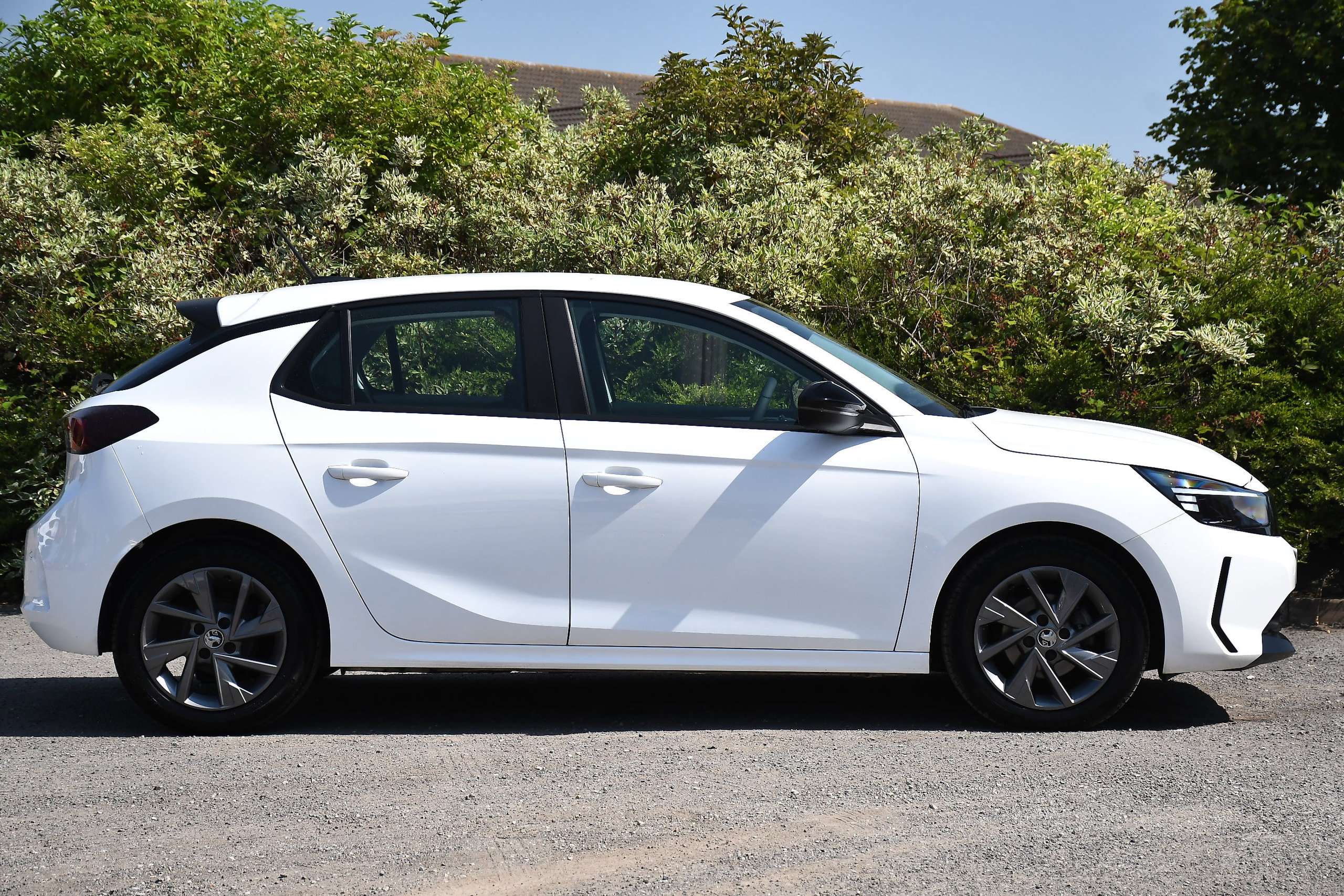A 2023 VAUXHALL CORSA 1.2 Design Hatchback 5dr Petrol Manual Euro 6 (75 ps) A 2023 VAUXHALL CORSA 1.2 Design Hatchback 5dr Petrol Manual Euro 6 (75 ps)