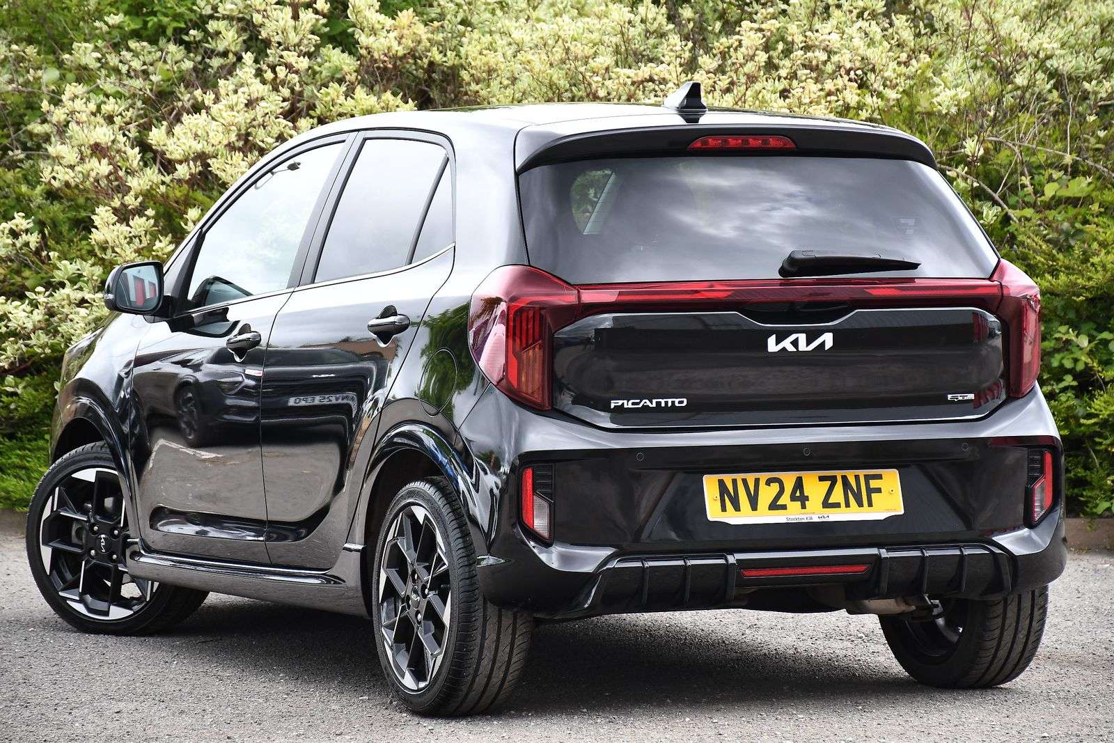 A 2024 KIA PICANTO 1.0 GT-Line Hatchback 5dr Petrol AMT Euro 6 (s/s) (62 bhp) A 2024 KIA PICANTO 1.0 GT-Line Hatchback 5dr Petrol AMT Euro 6 (s/s) (62 bhp)